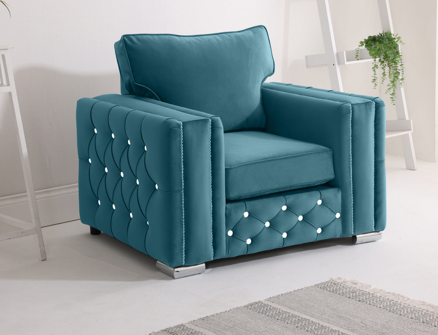 Ventura Corner Scatterback + Diamonds