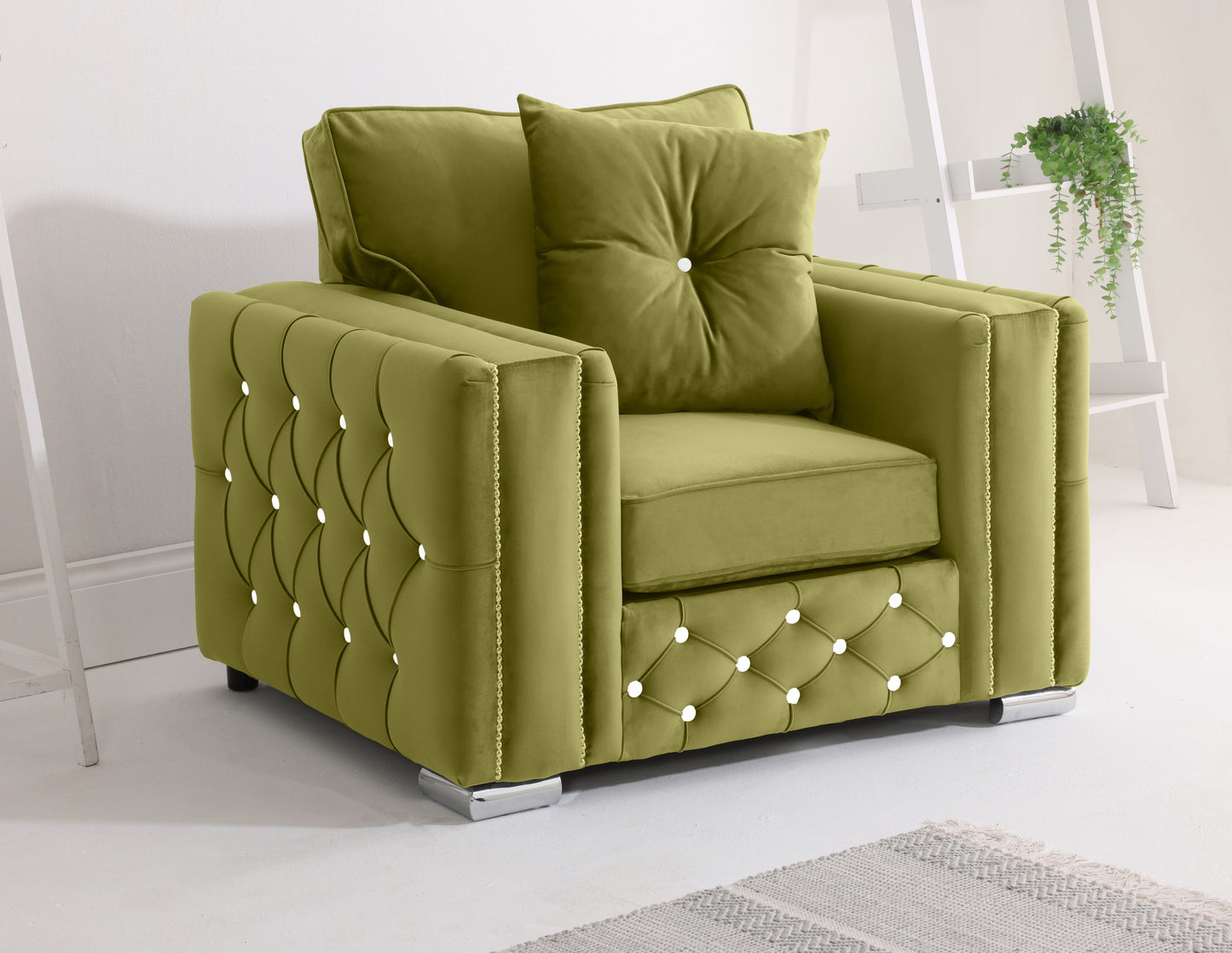 Ventura Corner Fullback + Extra Cushions + Diamonds