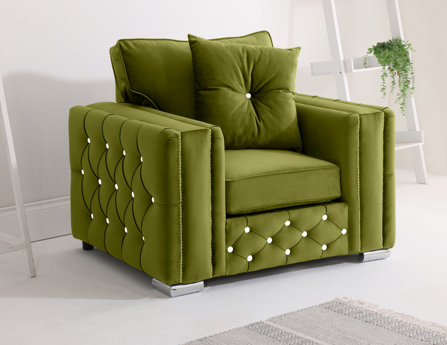 Ventura Corner Fullback + Extra Cushions + Diamonds