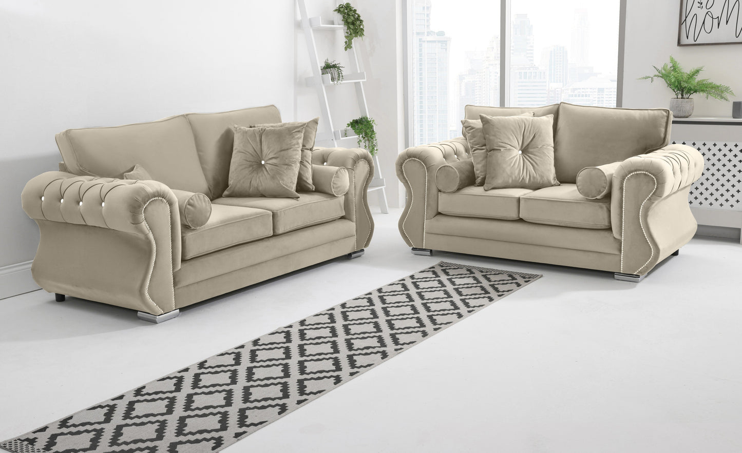 Strada 3+2 Fullback + Diamonds + Extra Cushions