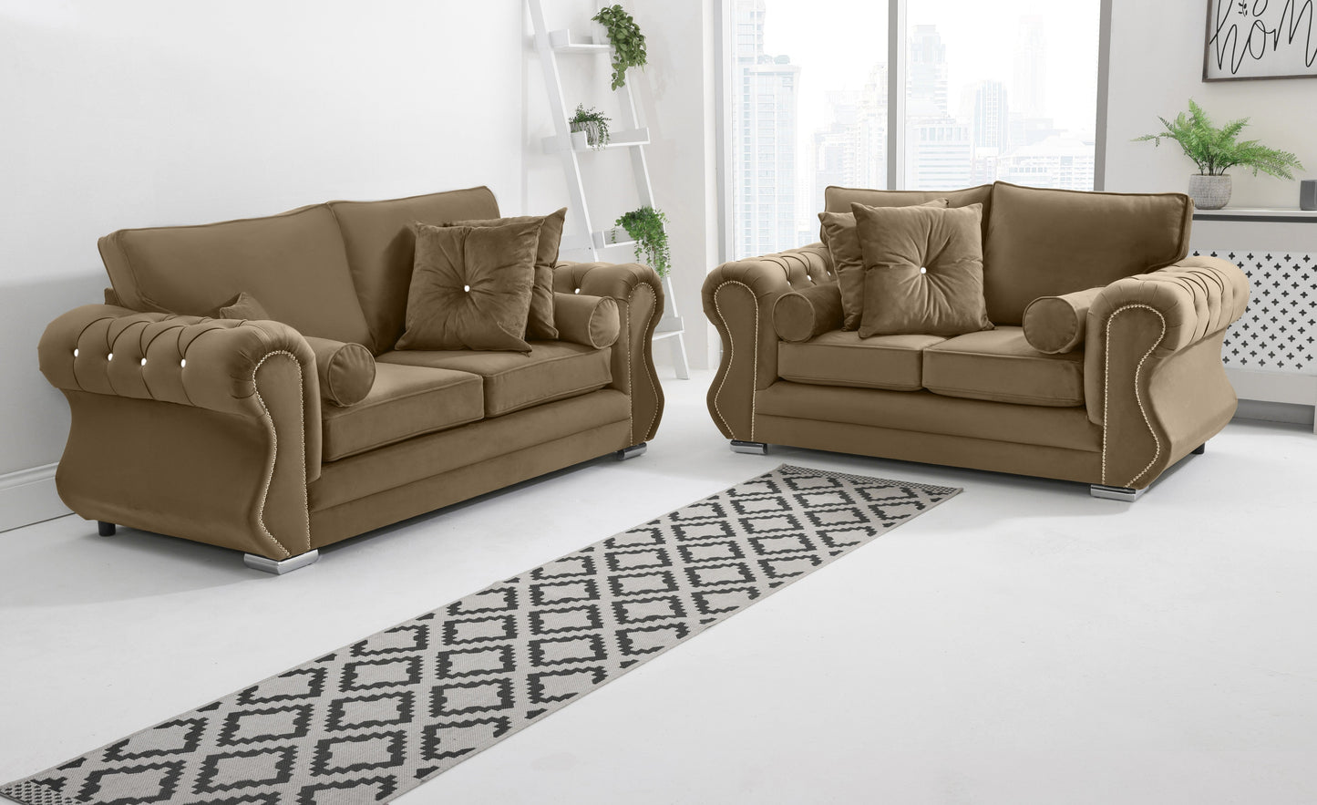 Strada 3+2 Fullback + Diamonds + Extra Cushions