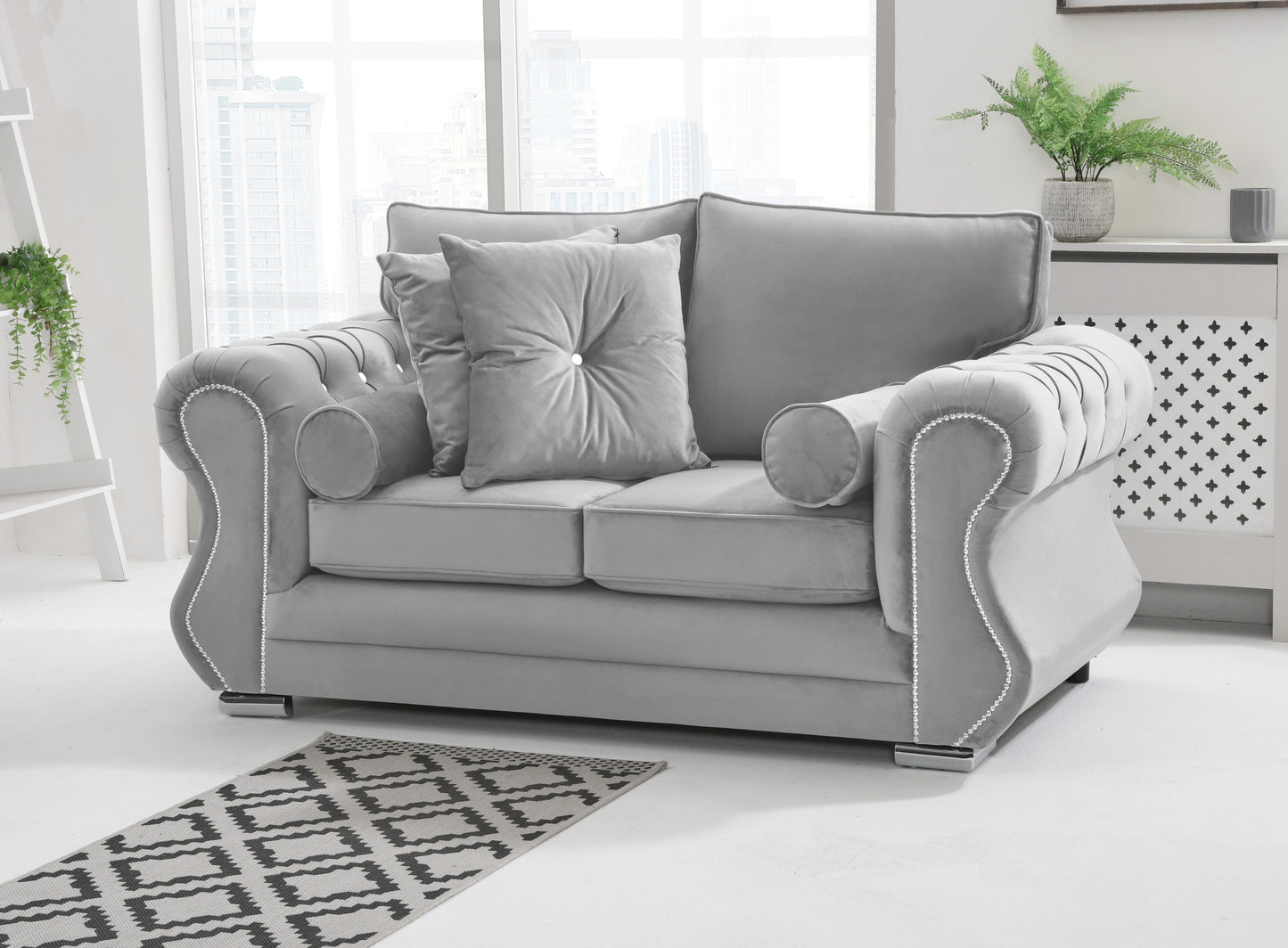 Strada 3+2 Fullback + Diamonds + Extra Cushions