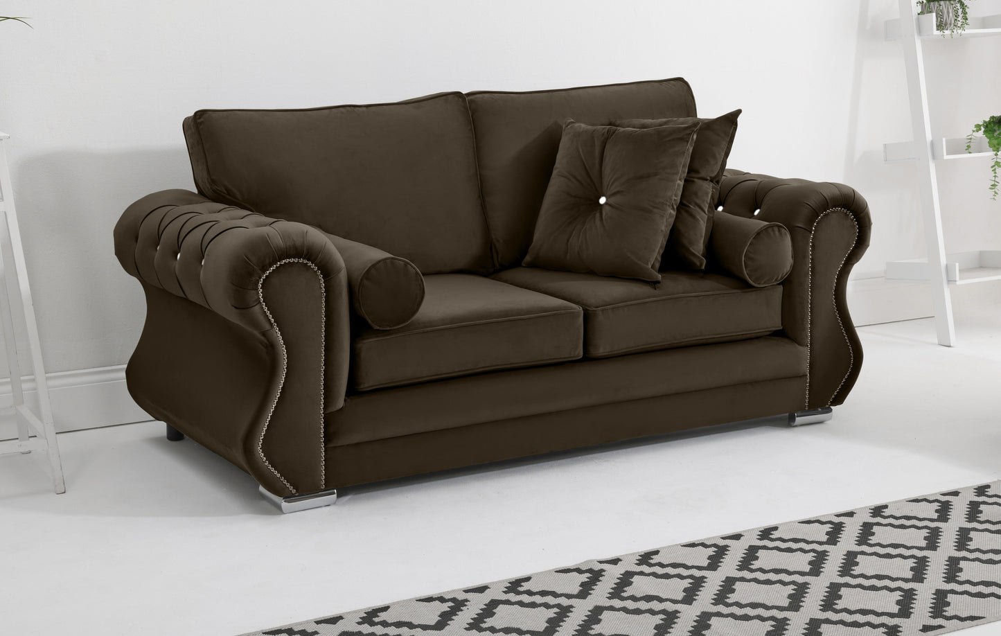 Strada 3+2 Fullback + Diamonds + Extra Cushions