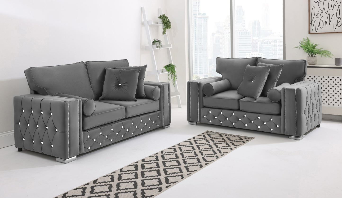 Ventura 3+2 Fullback + Extra Cushions + Diamonds