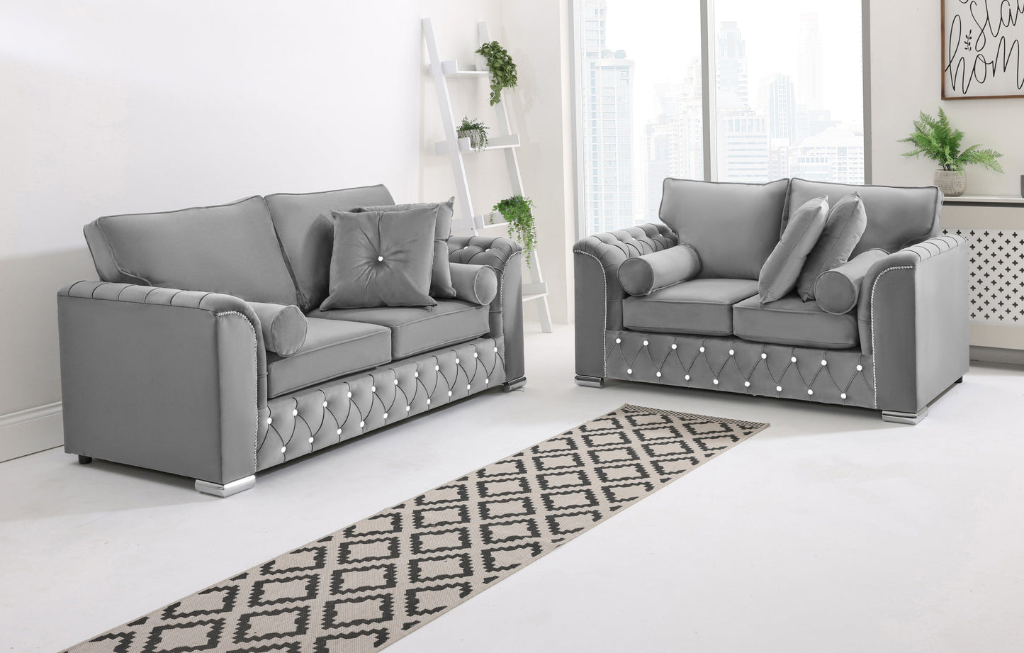 Santoro 3+2 Fullback + Extra Cushions + Diamonds
