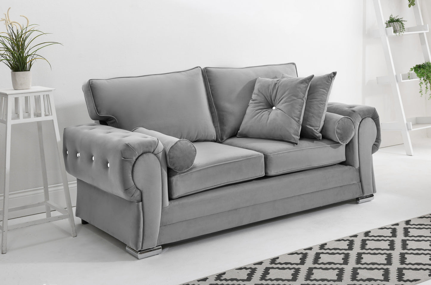 Lucera Plush 3+2 Fullback + Extra Cushions + Diamonds
