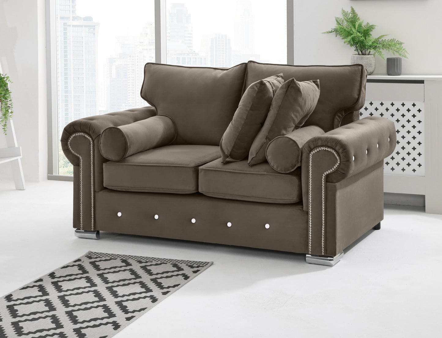 Novara 3+2 Fullback + Extra Cushions + Diamonds