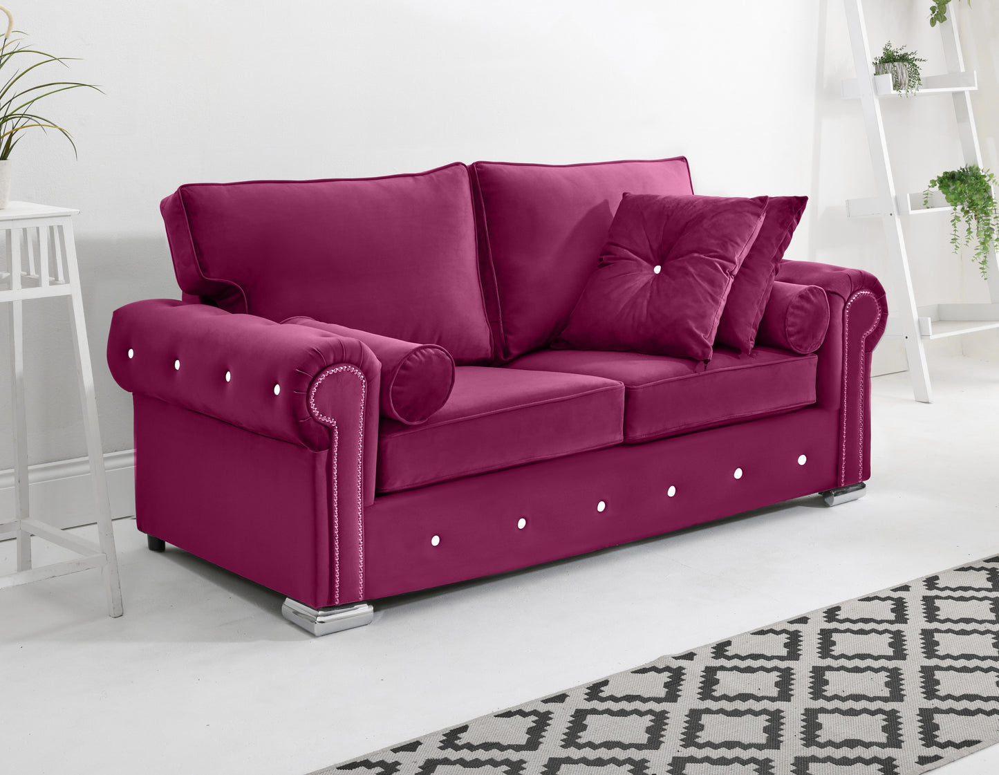Novara 3+2 Fullback + Extra Cushions + Diamonds