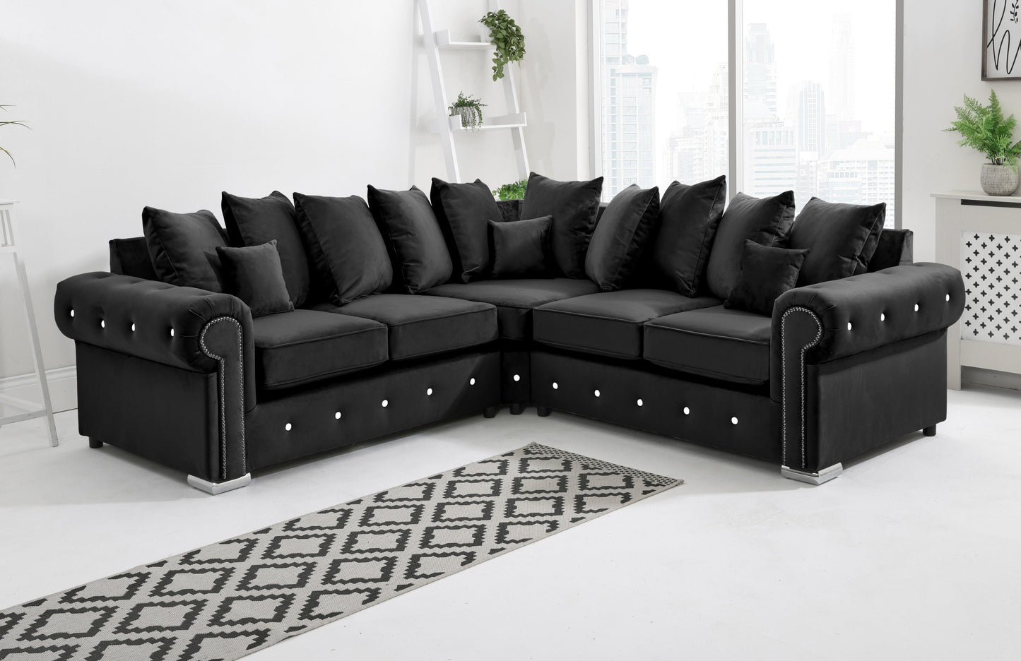 Novara Corner Scatterback + Diamonds
