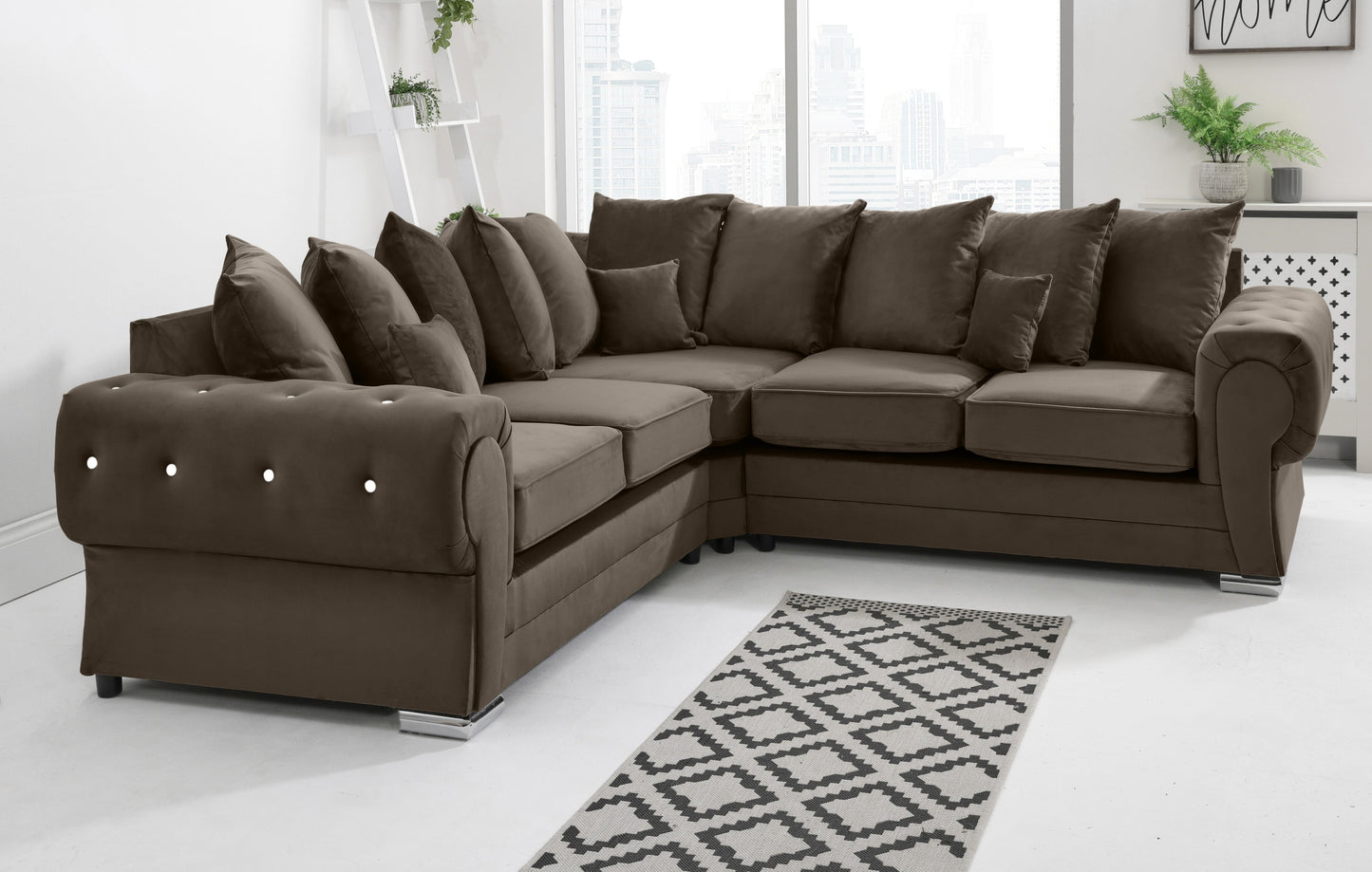 Lucera Plush Corner Scatterback + Diamonds