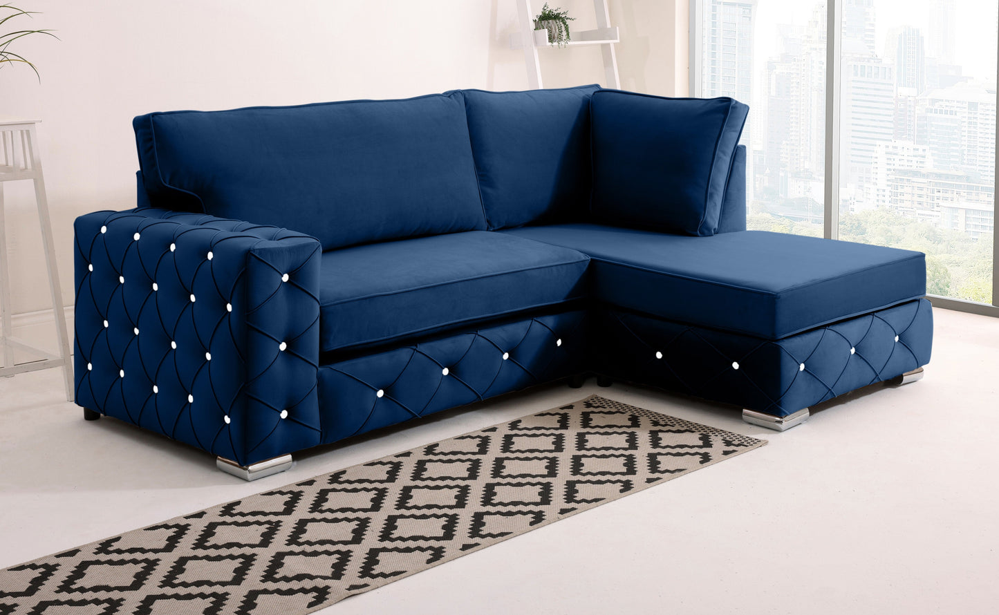 Castro Lounge Fullback - Facing Right + Diamonds