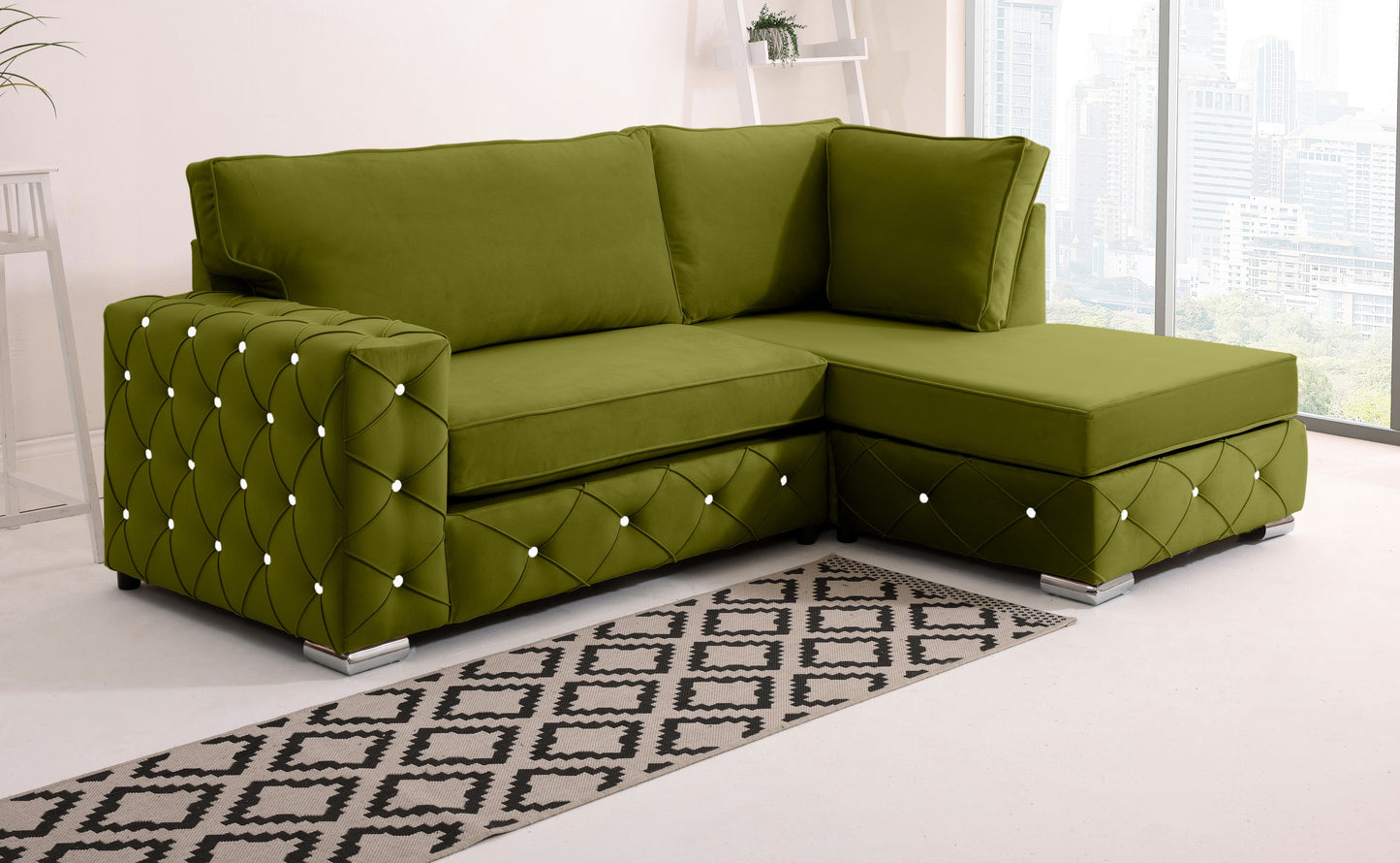 Castro Lounge Fullback - Facing Right + Diamonds