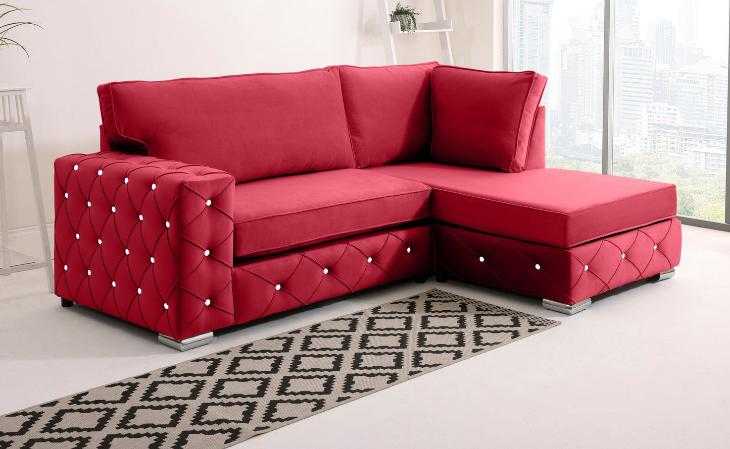 Castro Lounge Fullback - Facing Right + Diamonds
