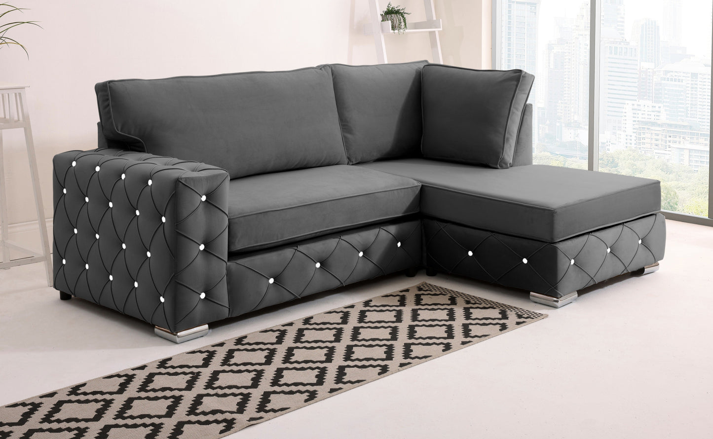 Castro Lounge Fullback - Facing Right + Diamonds