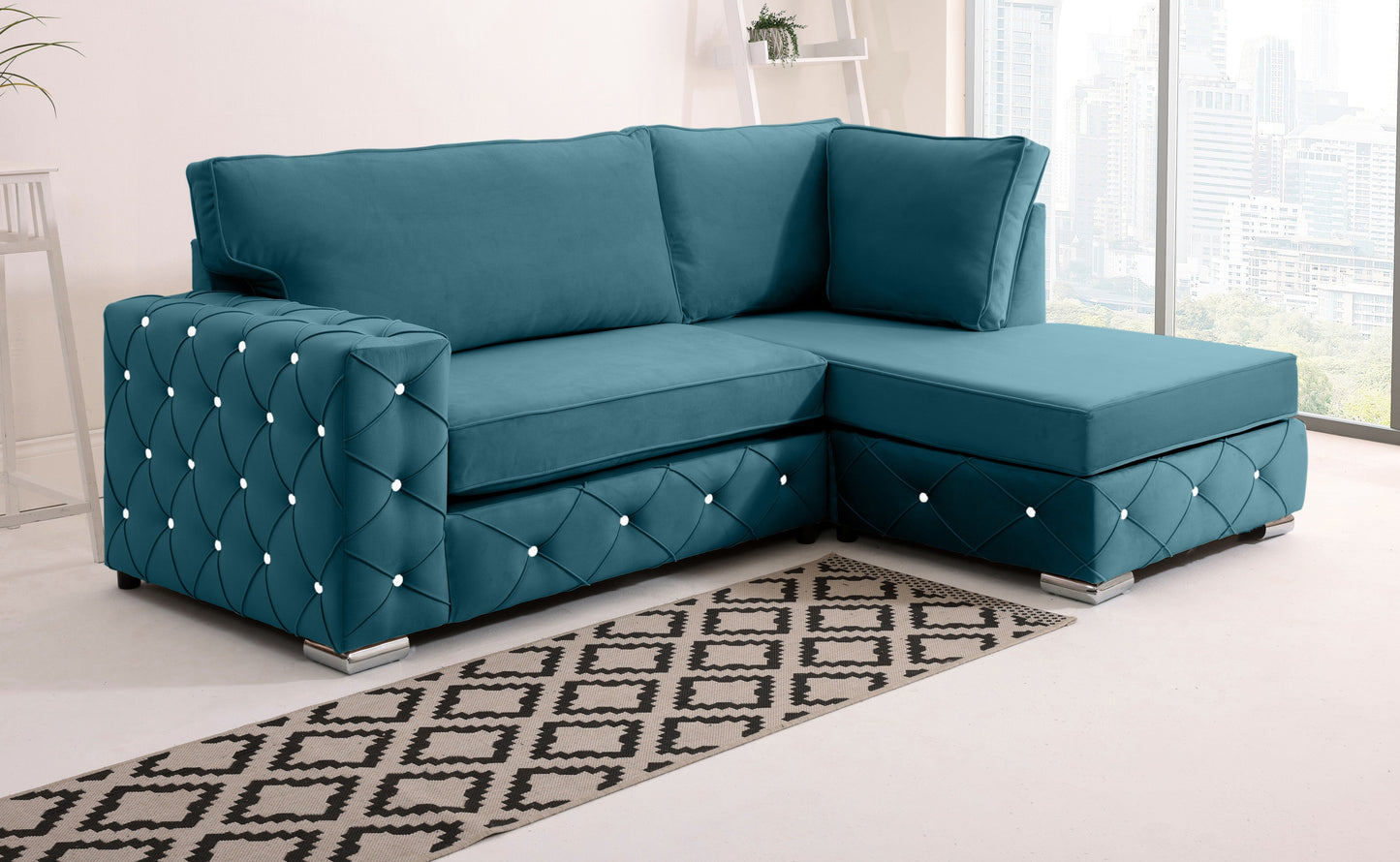 Castro Lounge Fullback - Facing Right + Diamonds