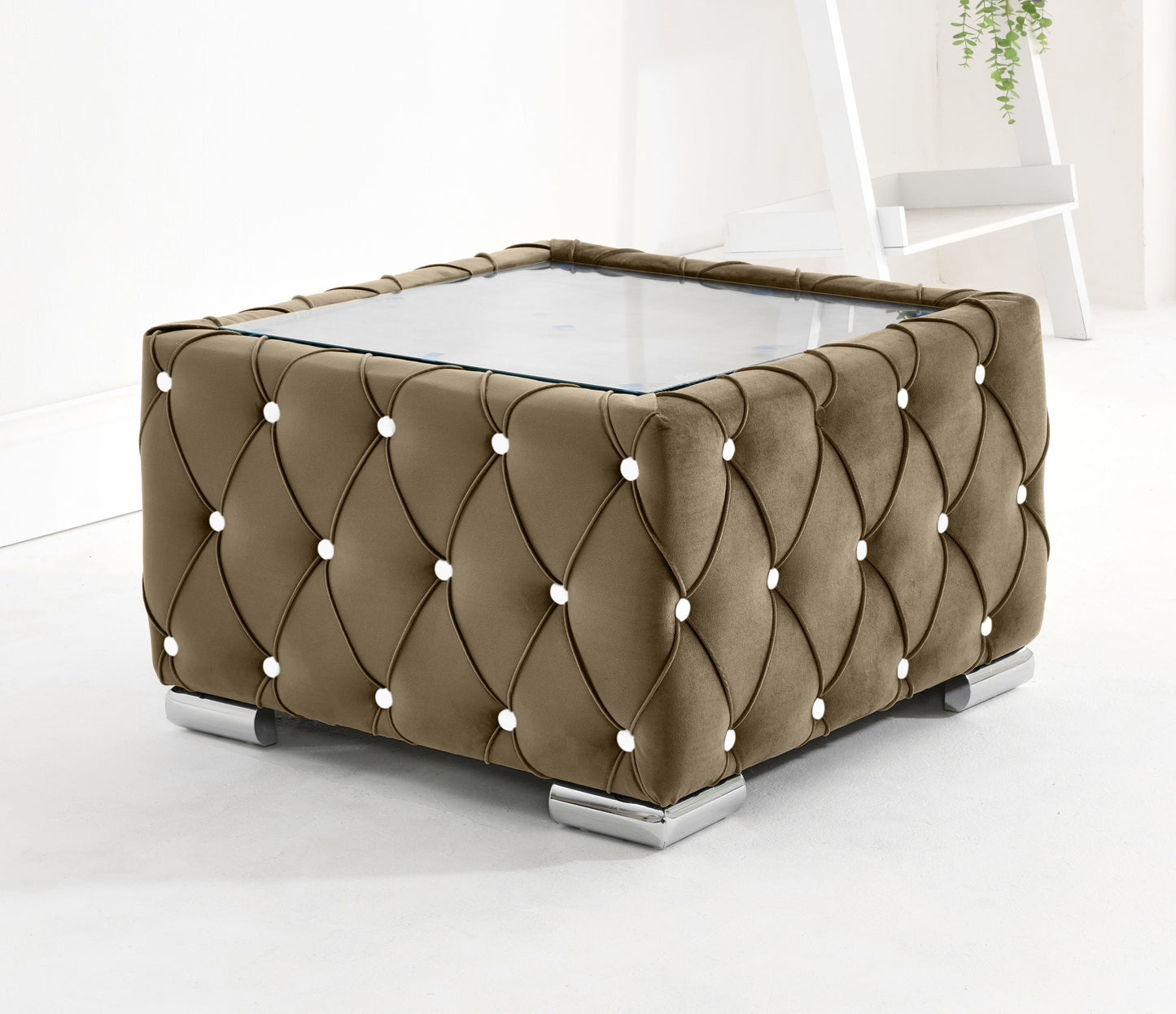 Lucera Plush Corner Scatterback + Diamonds
