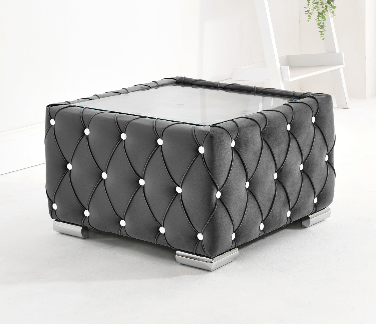Lucera Plush Corner Scatterback + Diamonds