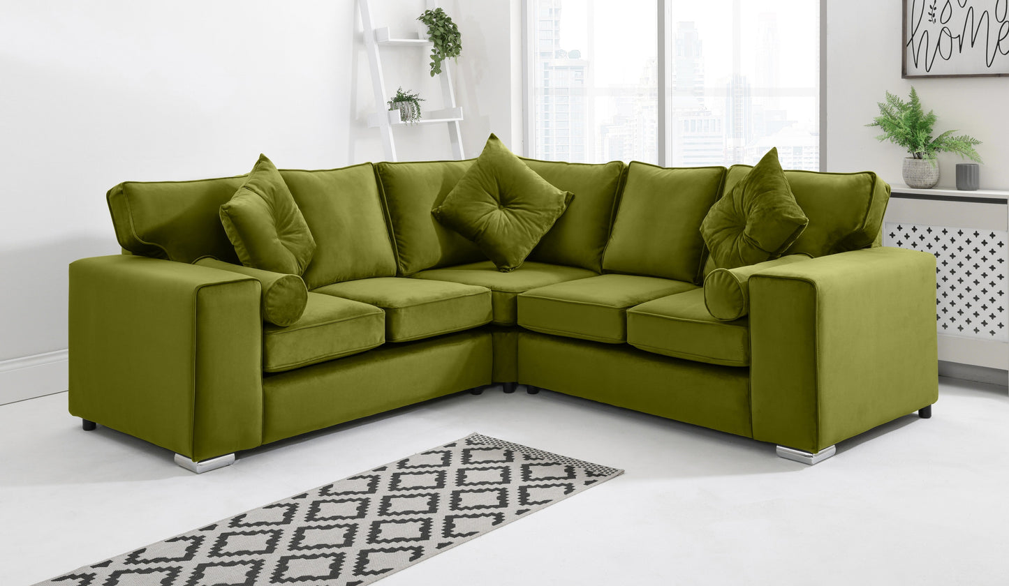 Astoria Corner Fullback + Extra Cushions