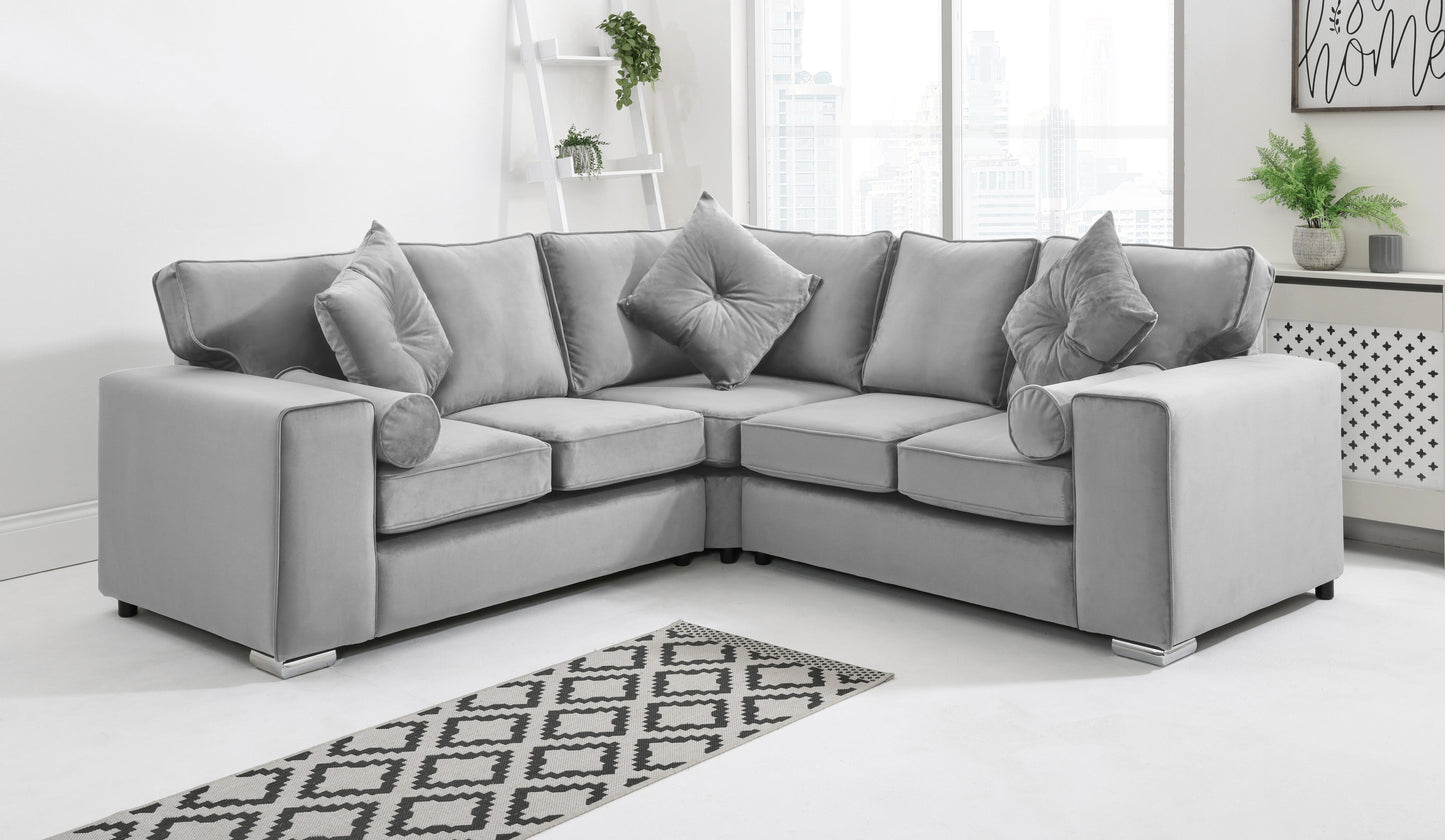 Astoria Corner Fullback + Extra Cushions