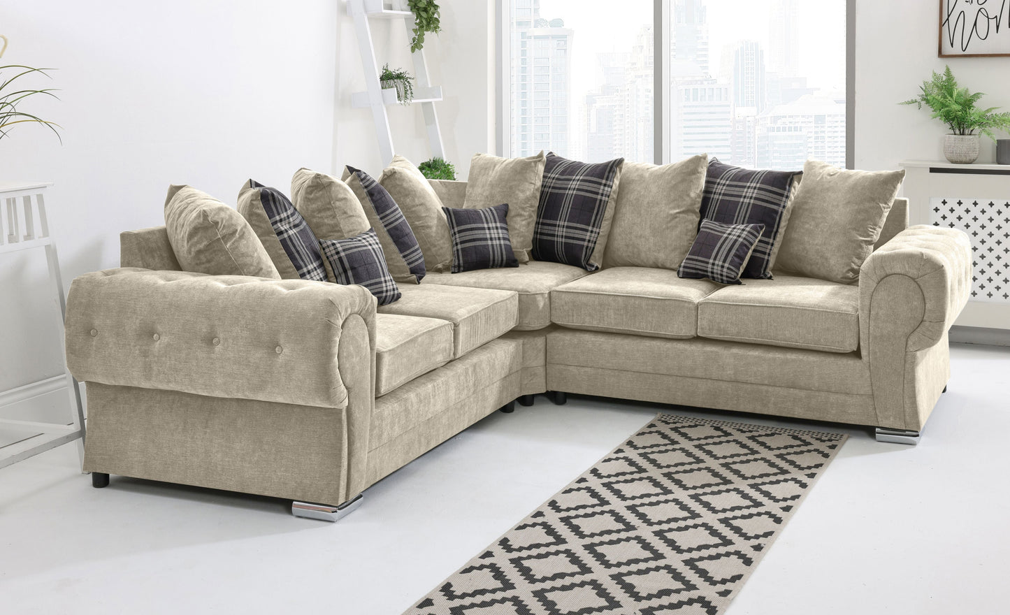 Lucera Chenile Corner Scatterback