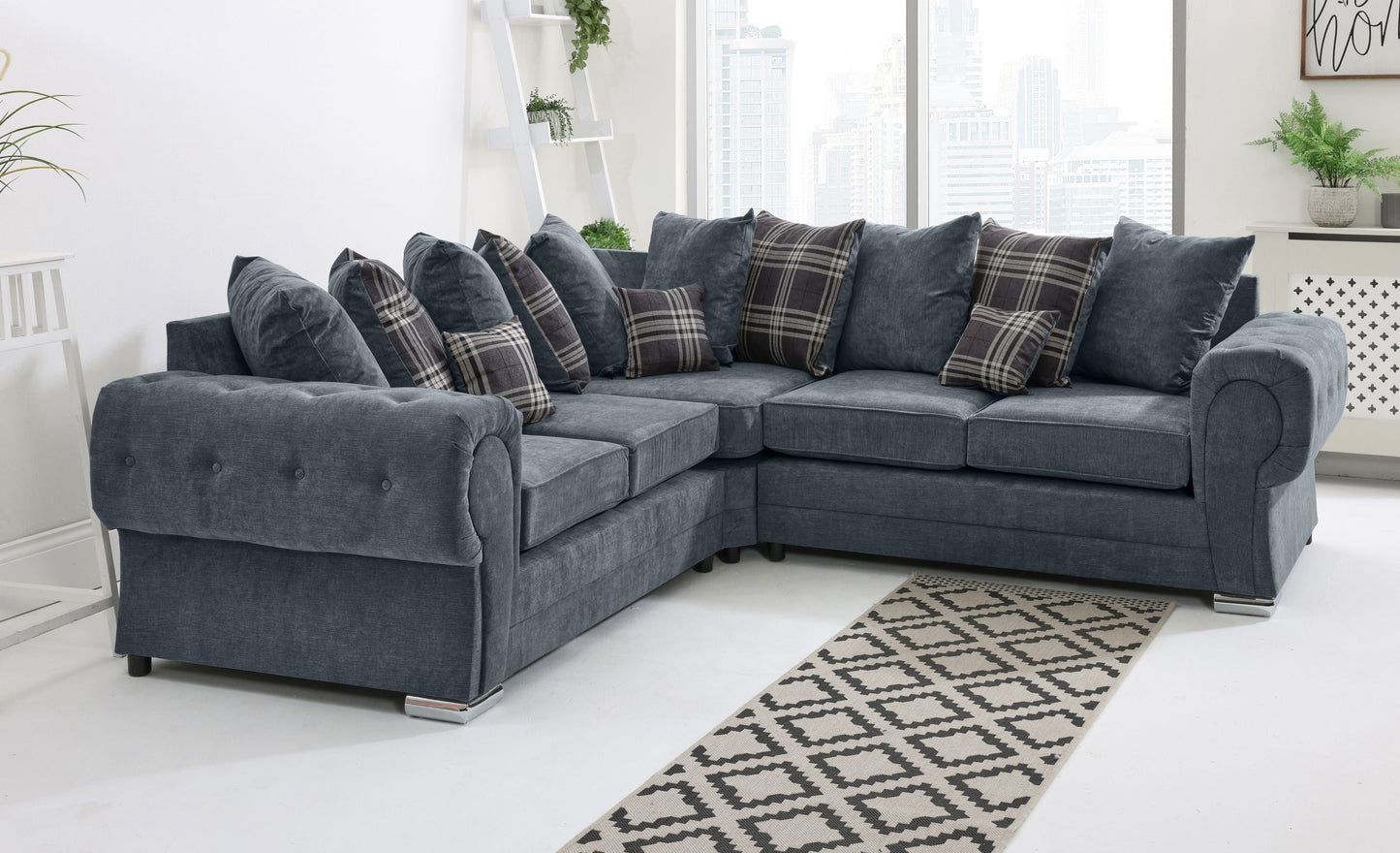 Lucera Chenile Corner Scatterback