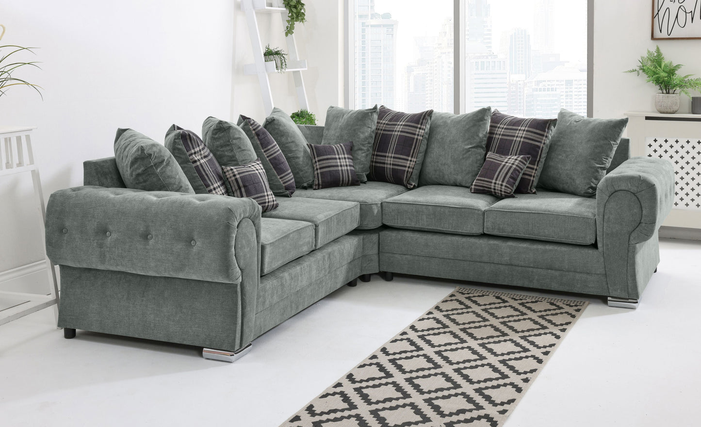 Lucera Chenile Corner Scatterback