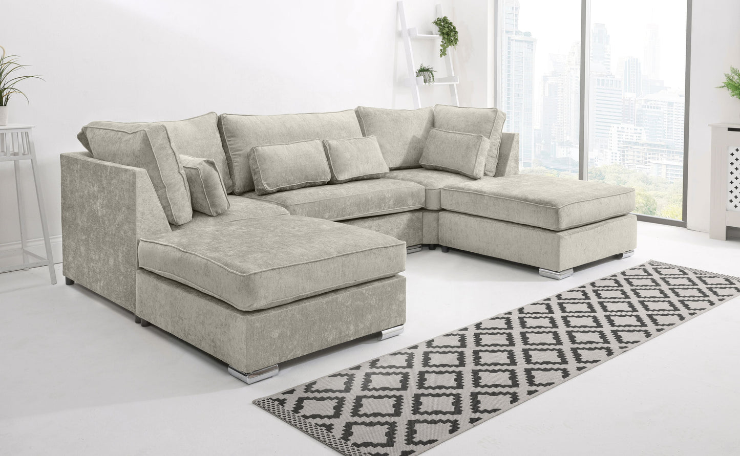 Zenith Chenile U Shape Fullback + Extra Cushions