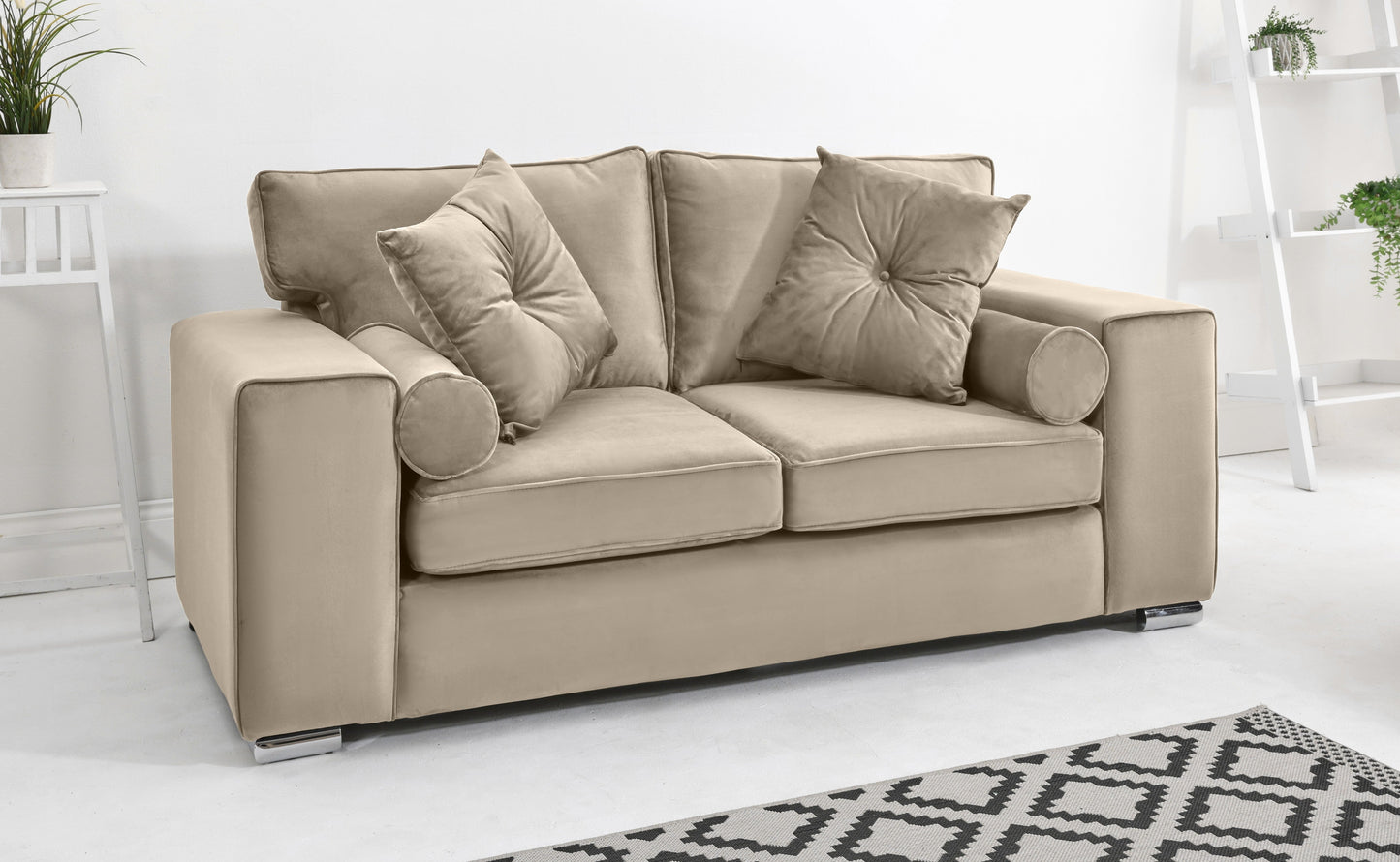 Astoria 3+2 Fullback + Extra Cushions