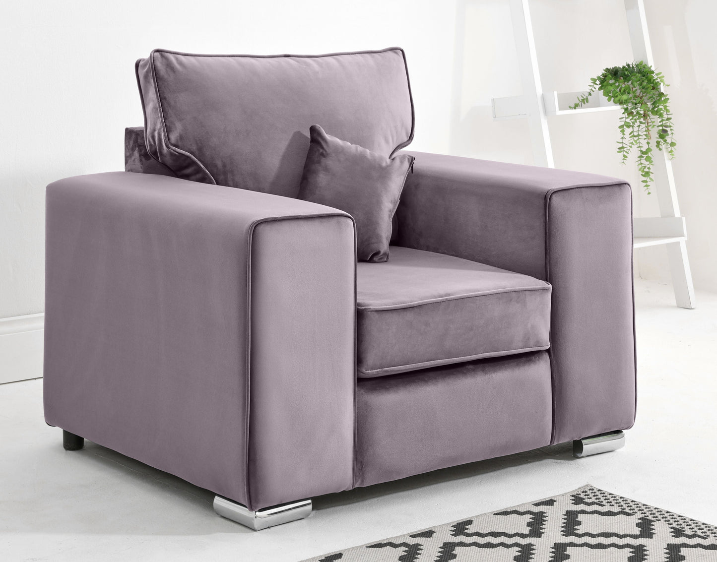 Astoria Corner Fullback + Extra Cushions