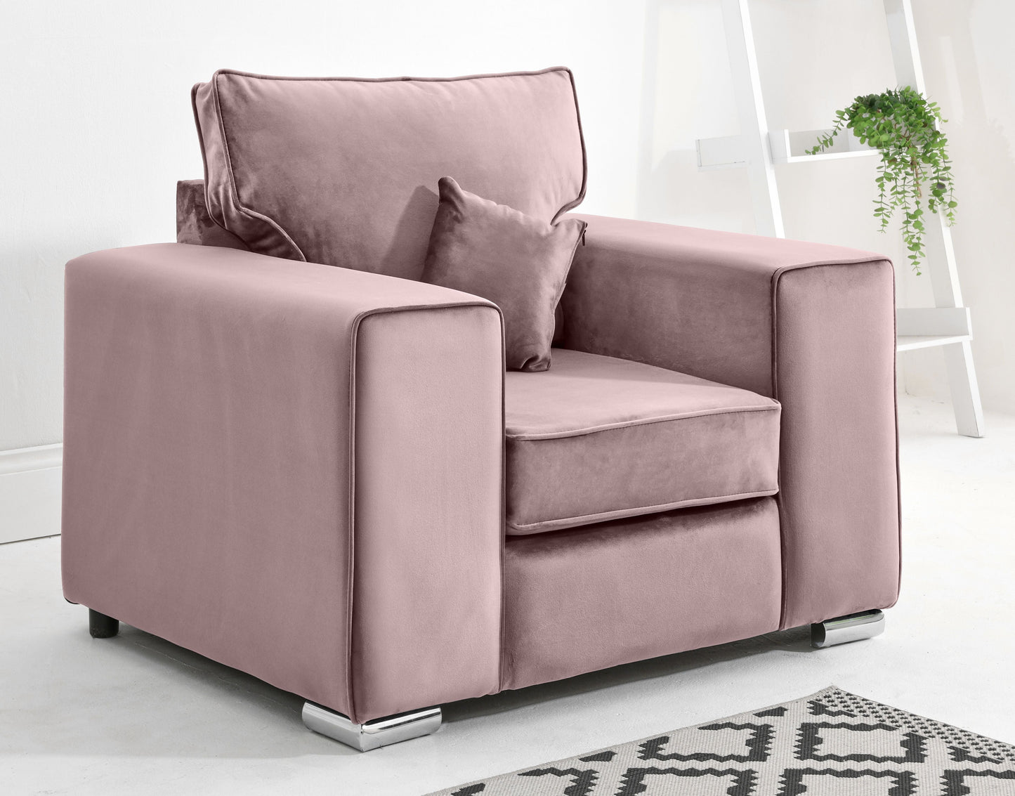 Astoria Corner Fullback + Extra Cushions