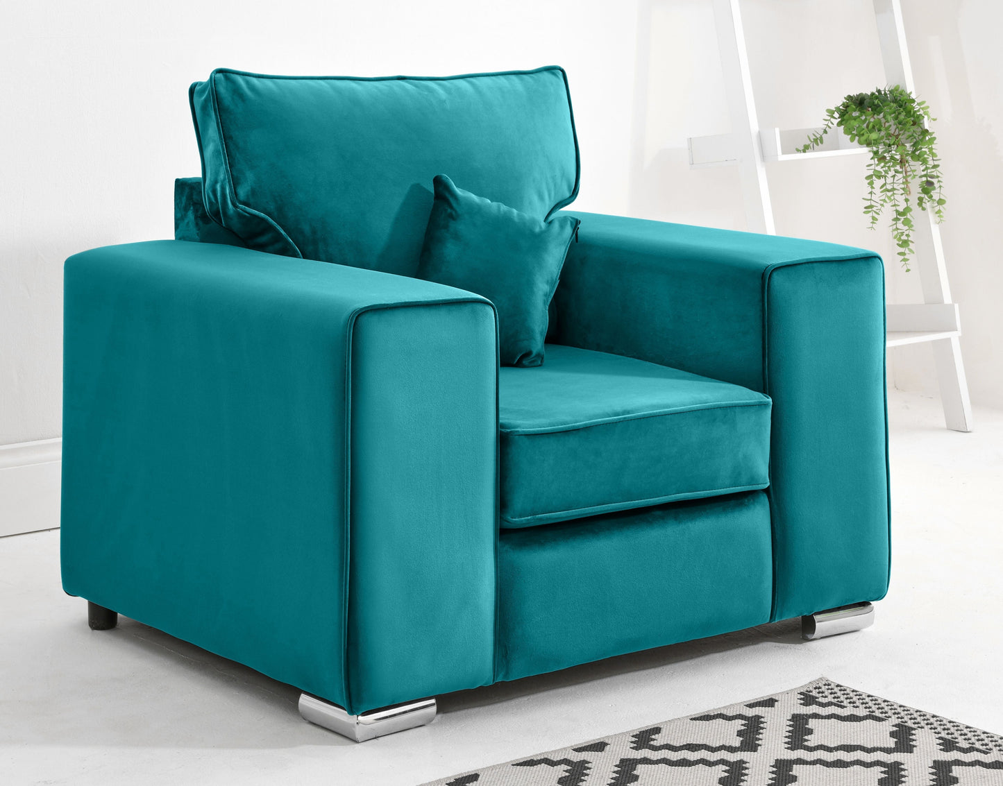 Astoria Corner Fullback + Extra Cushions