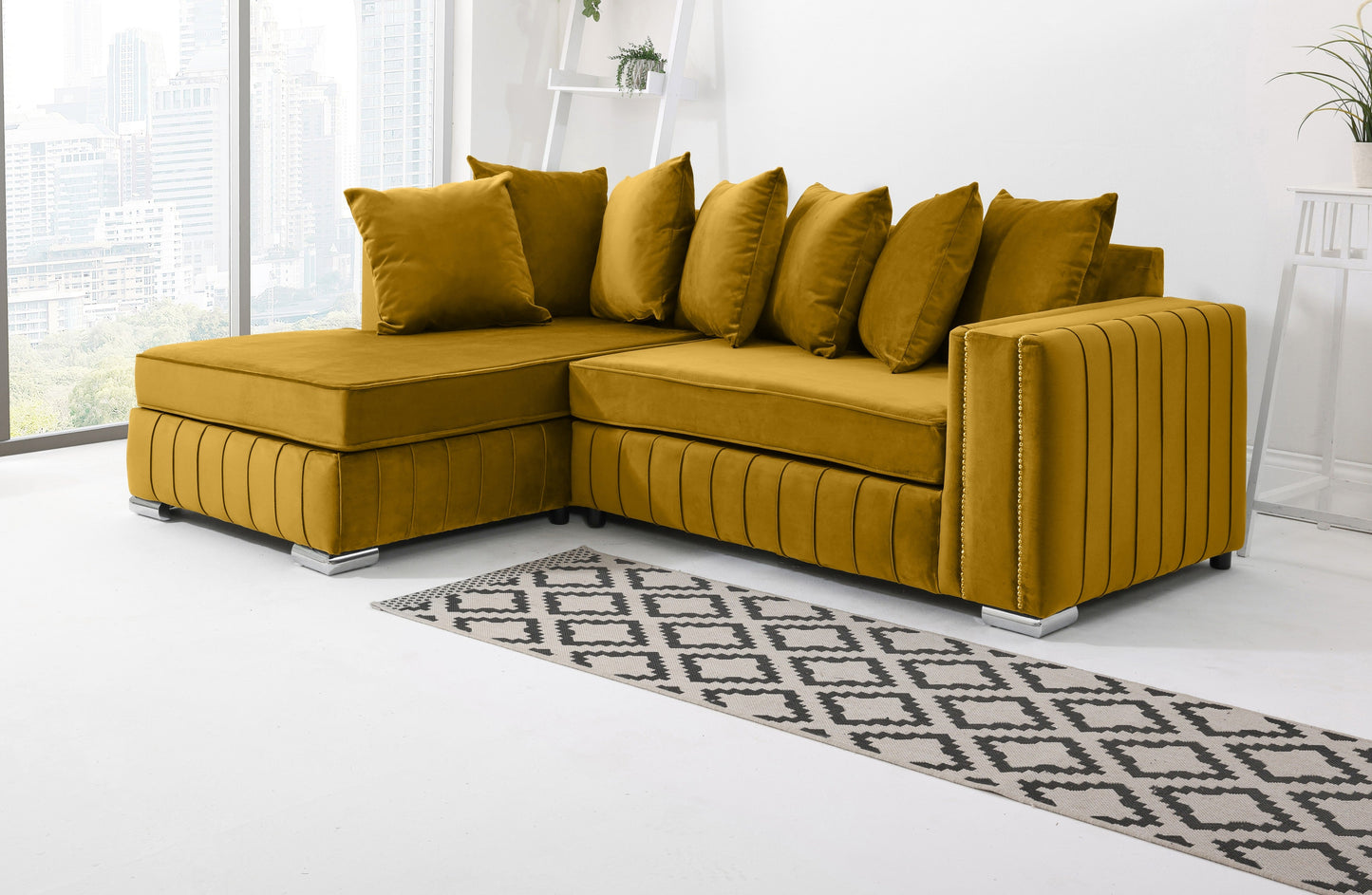 Elara Lounge Scatterback