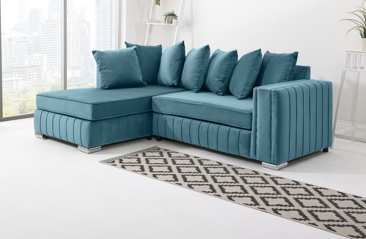 Elara Lounge Scatterback