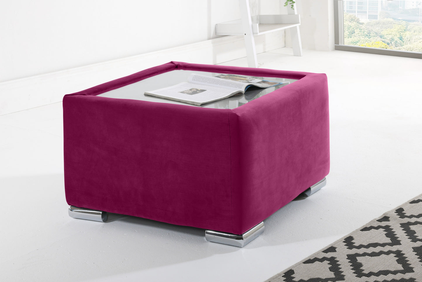 Lucera Plush Corner Fullback + Extra Cushions + Diamonds