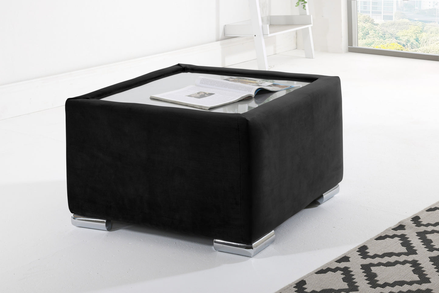 Lucera Plush Corner Fullback + Extra Cushions + Diamonds