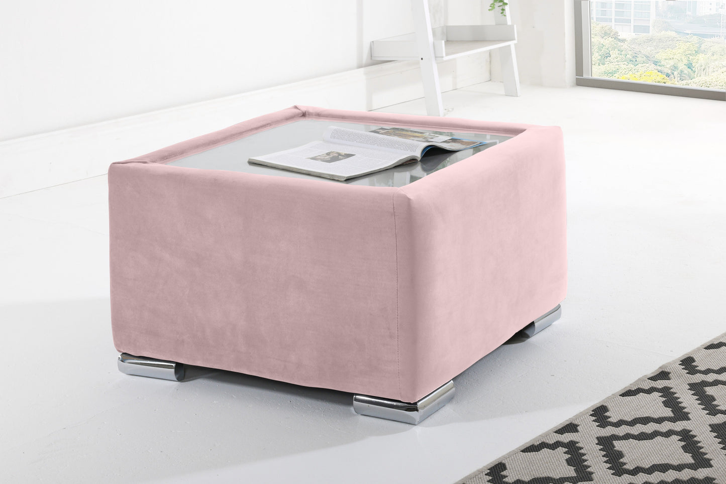 Lucera Plush Corner Fullback + Extra Cushions + Diamonds