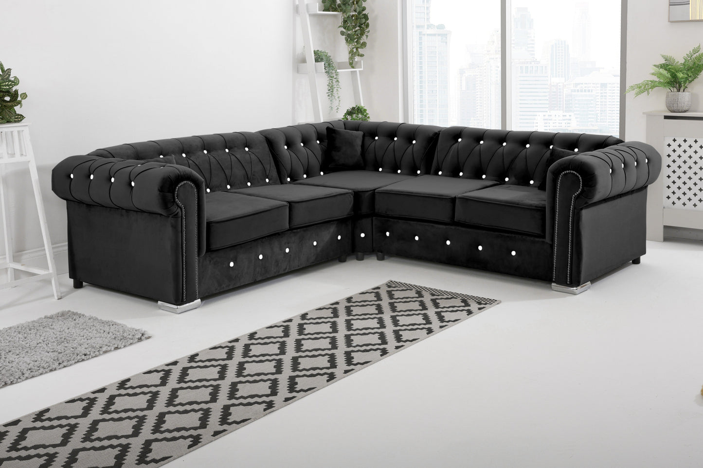 Novara Chesterfield - Corner With Dimond