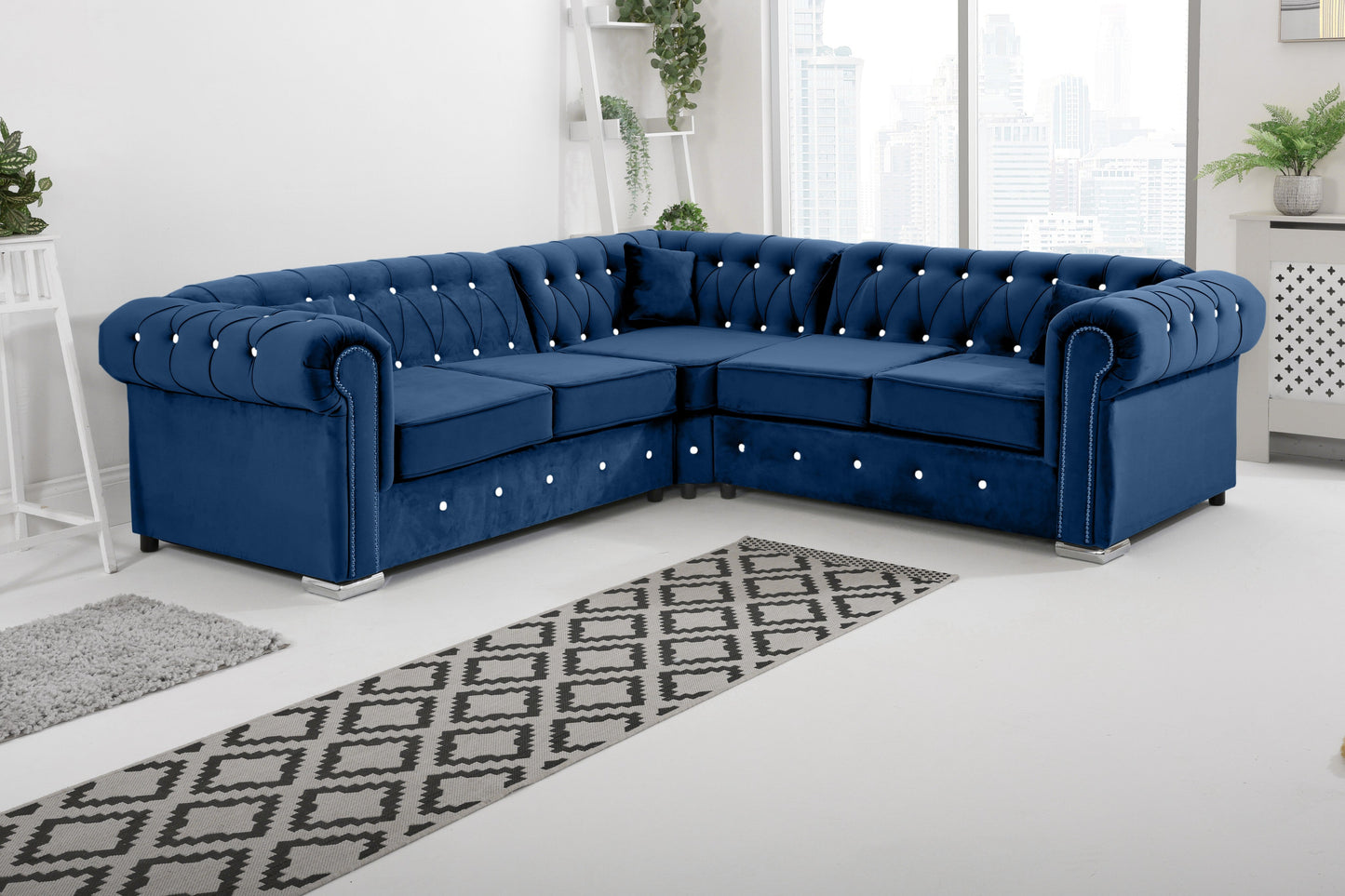 Novara Chesterfield - Corner With Dimond