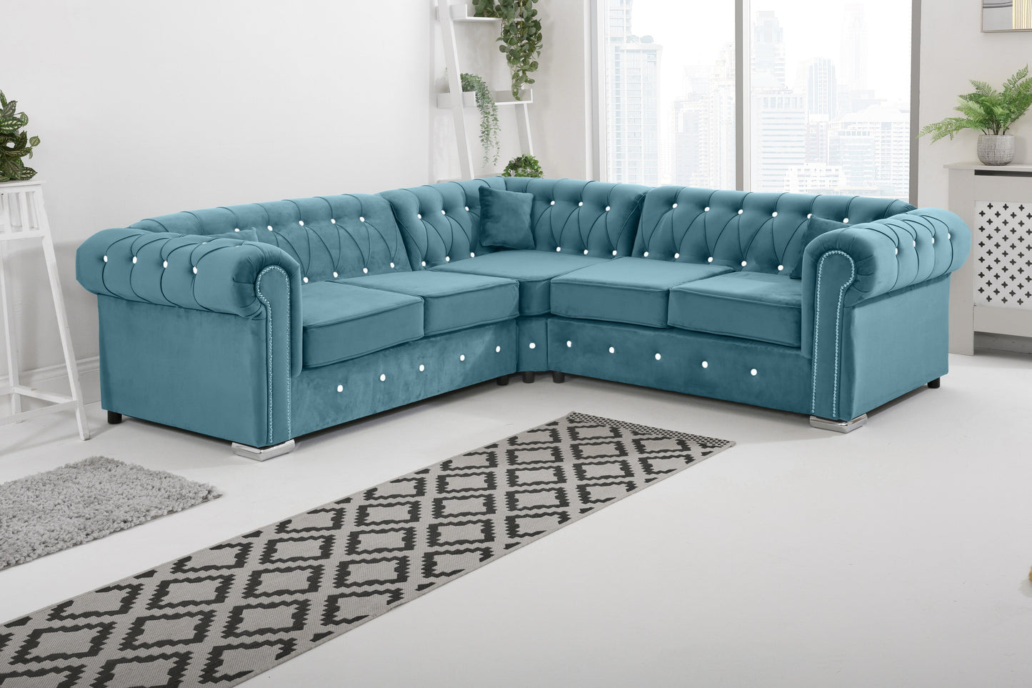 Novara Chesterfield - Corner With Dimond