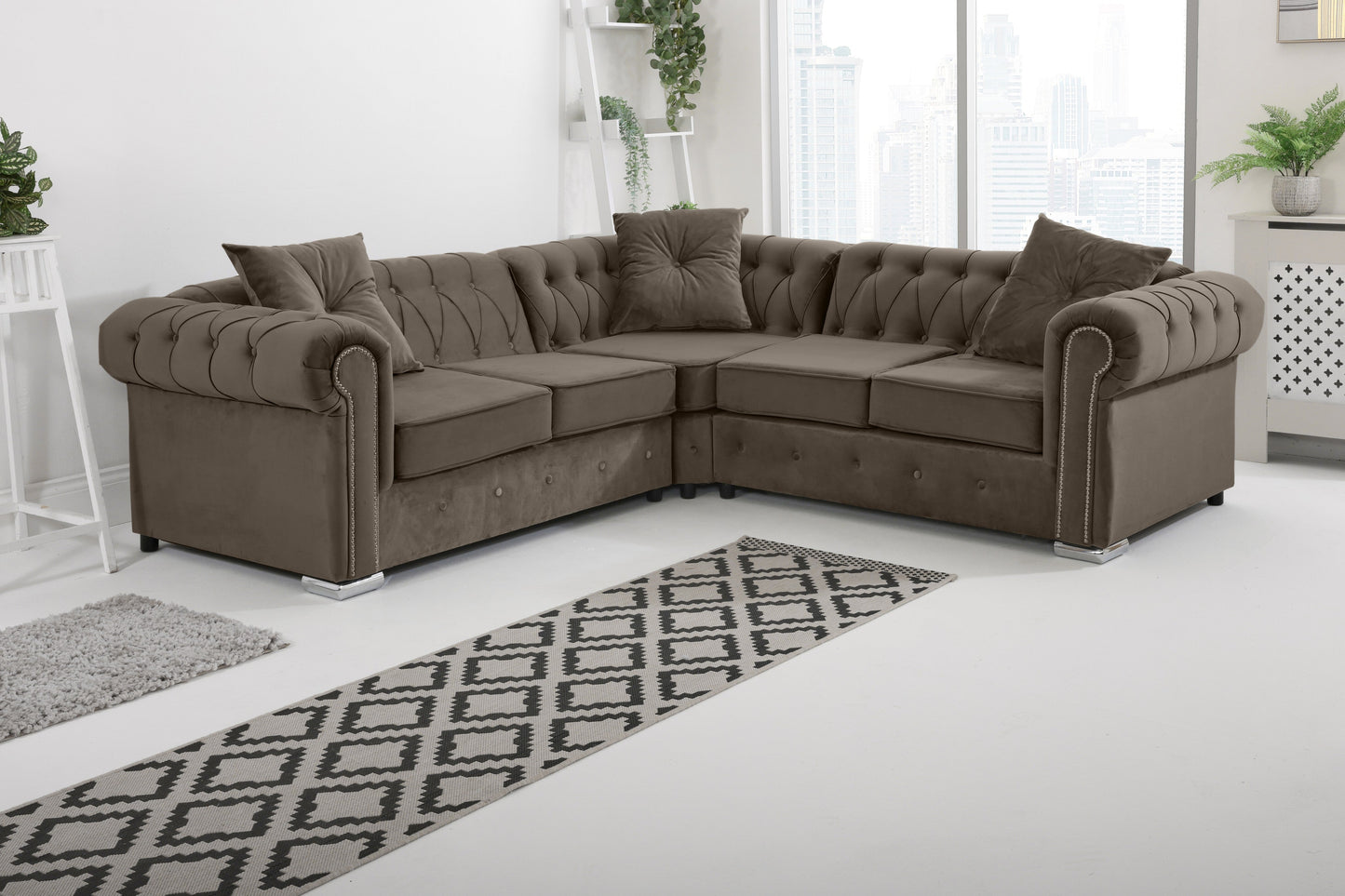 Novara Chesterfield Corner +Exctra Cushion