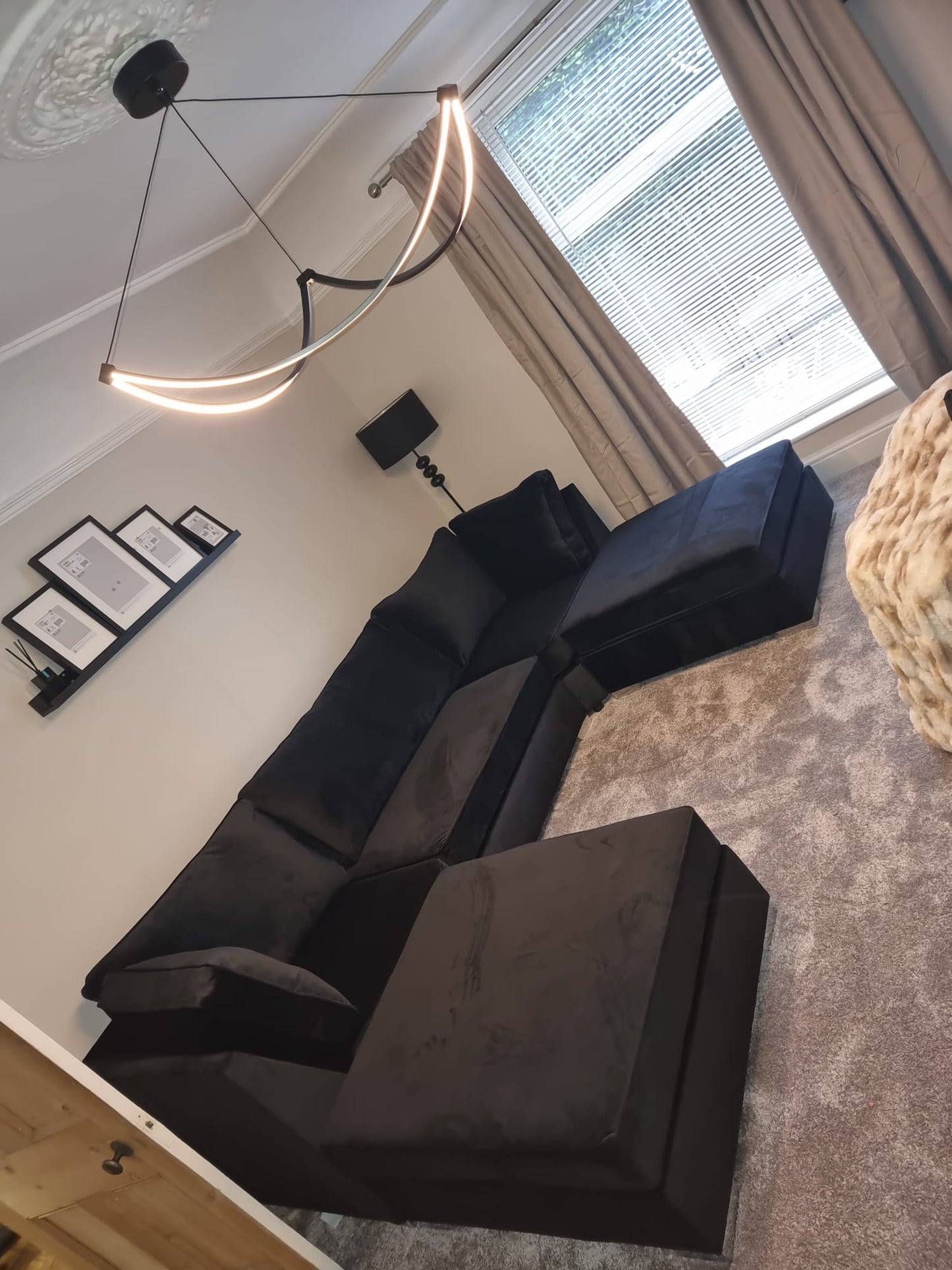 Lux U shape - Black Fullback - Sofa Scape UK