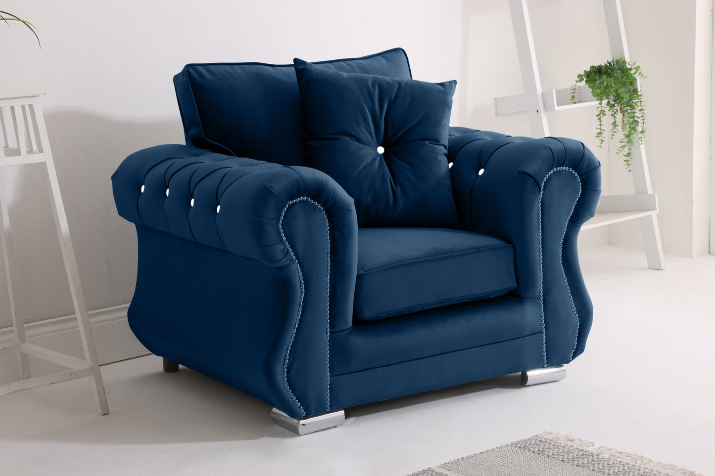 Strada 3+2 Fullback + Diamonds + Extra Cushions