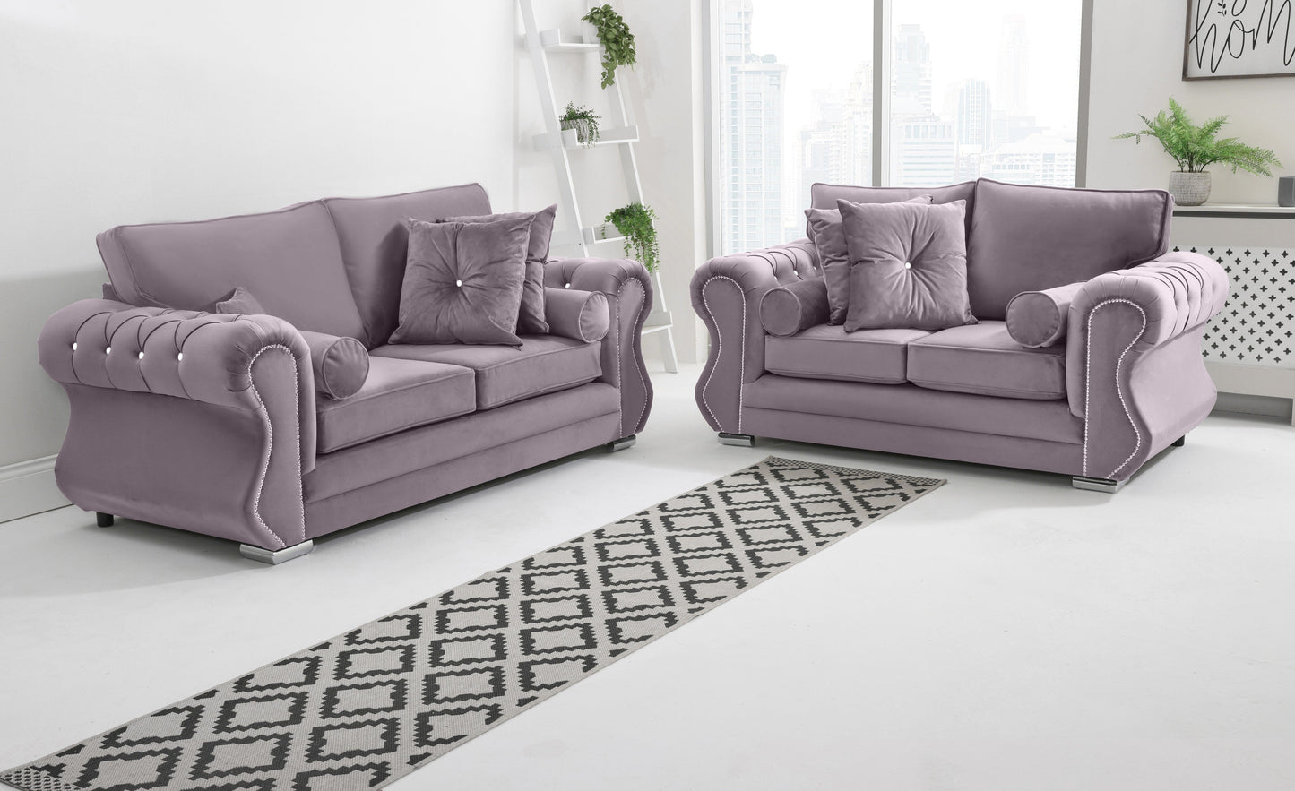 Strada 3+2 Fullback + Diamonds + Extra Cushions