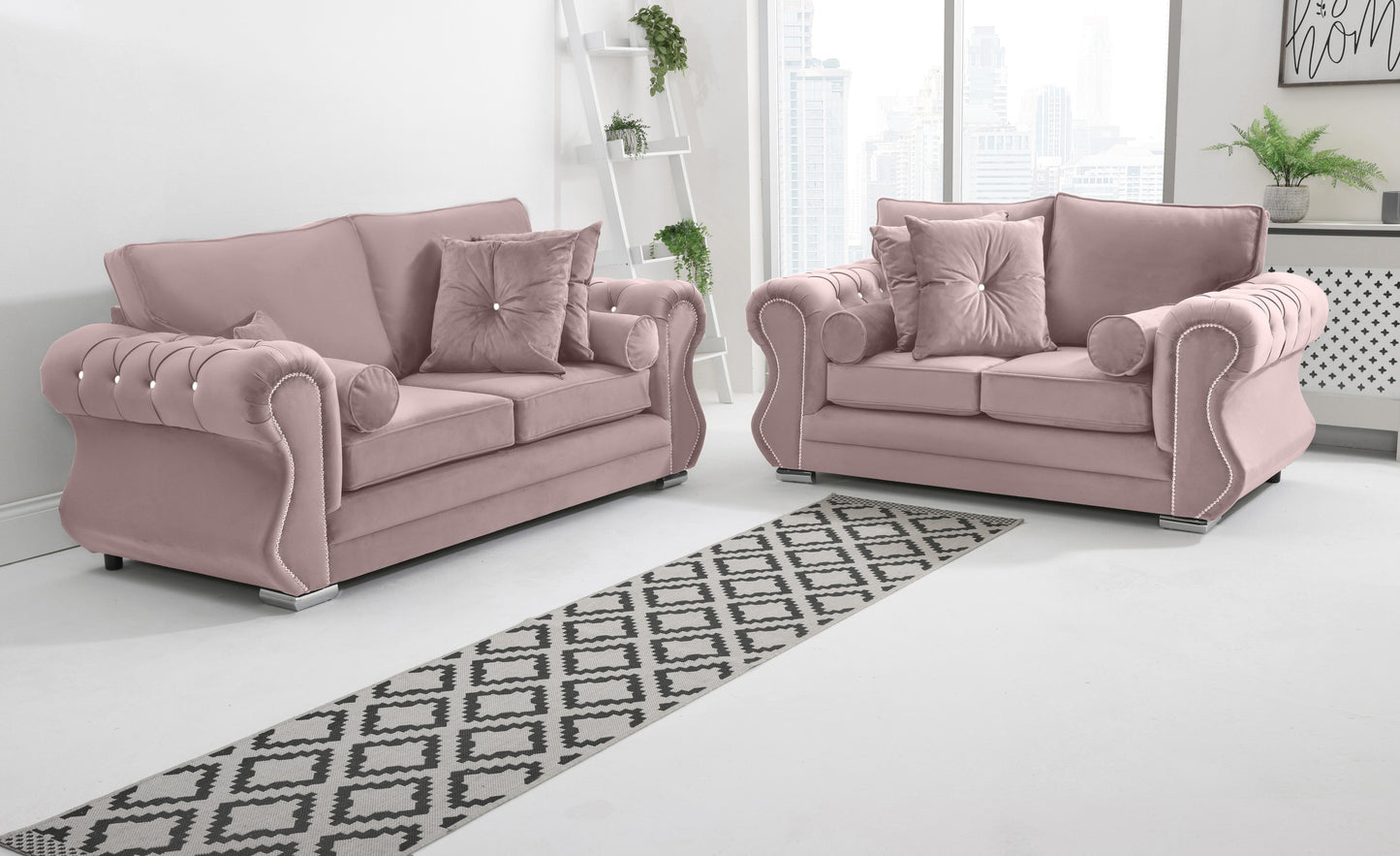 Strada 3+2 Fullback + Diamonds + Extra Cushions