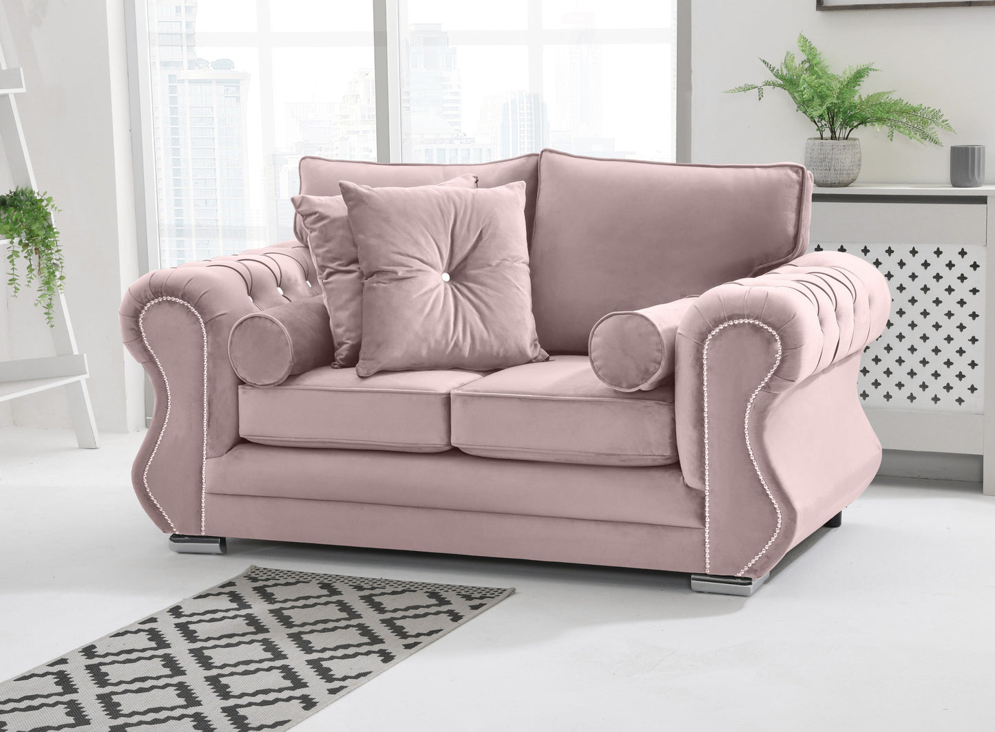 Strada 3+2 Fullback + Diamonds + Extra Cushions