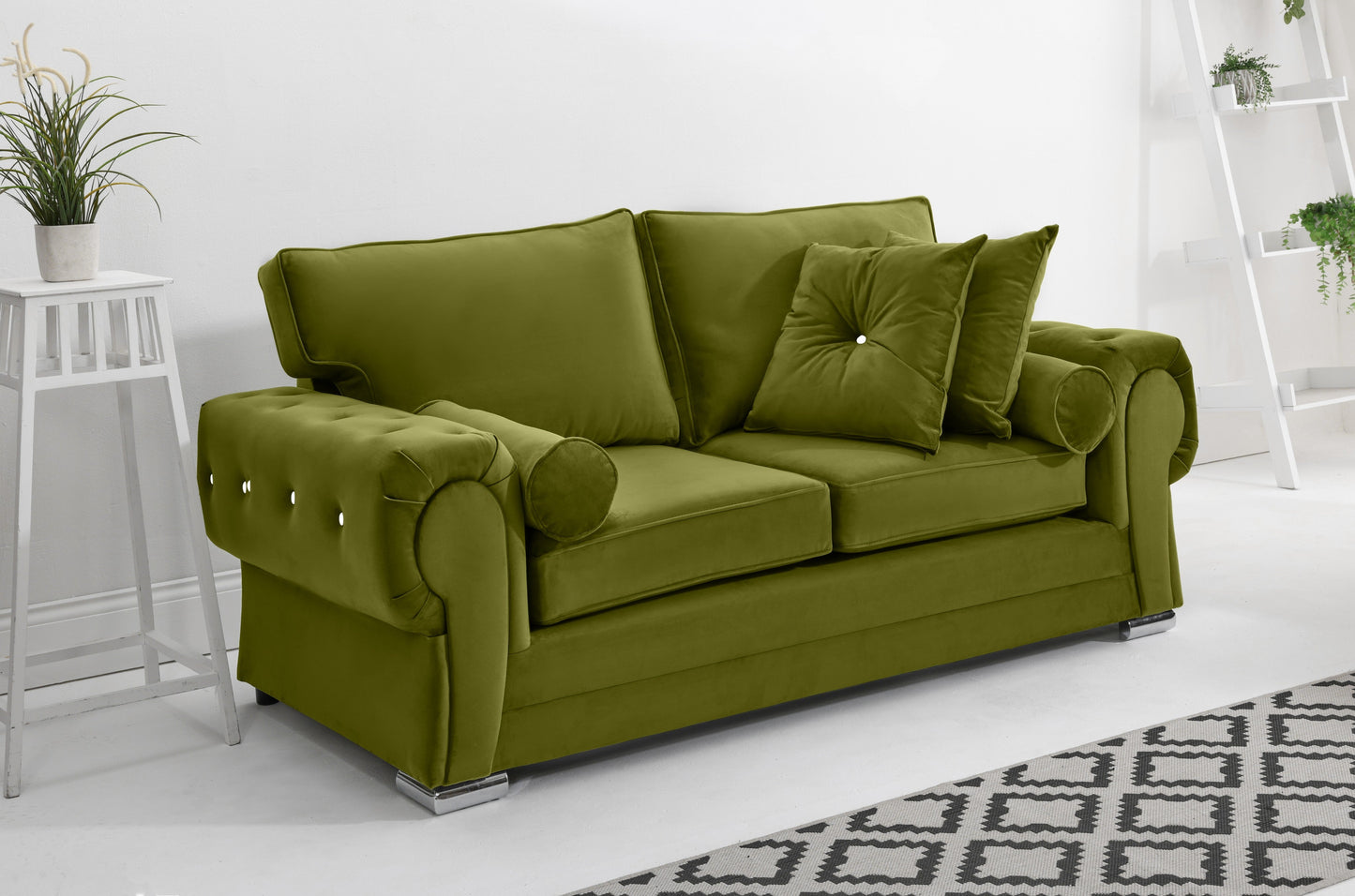 Lucera Plush 3+2 Fullback + Extra Cushions + Diamonds