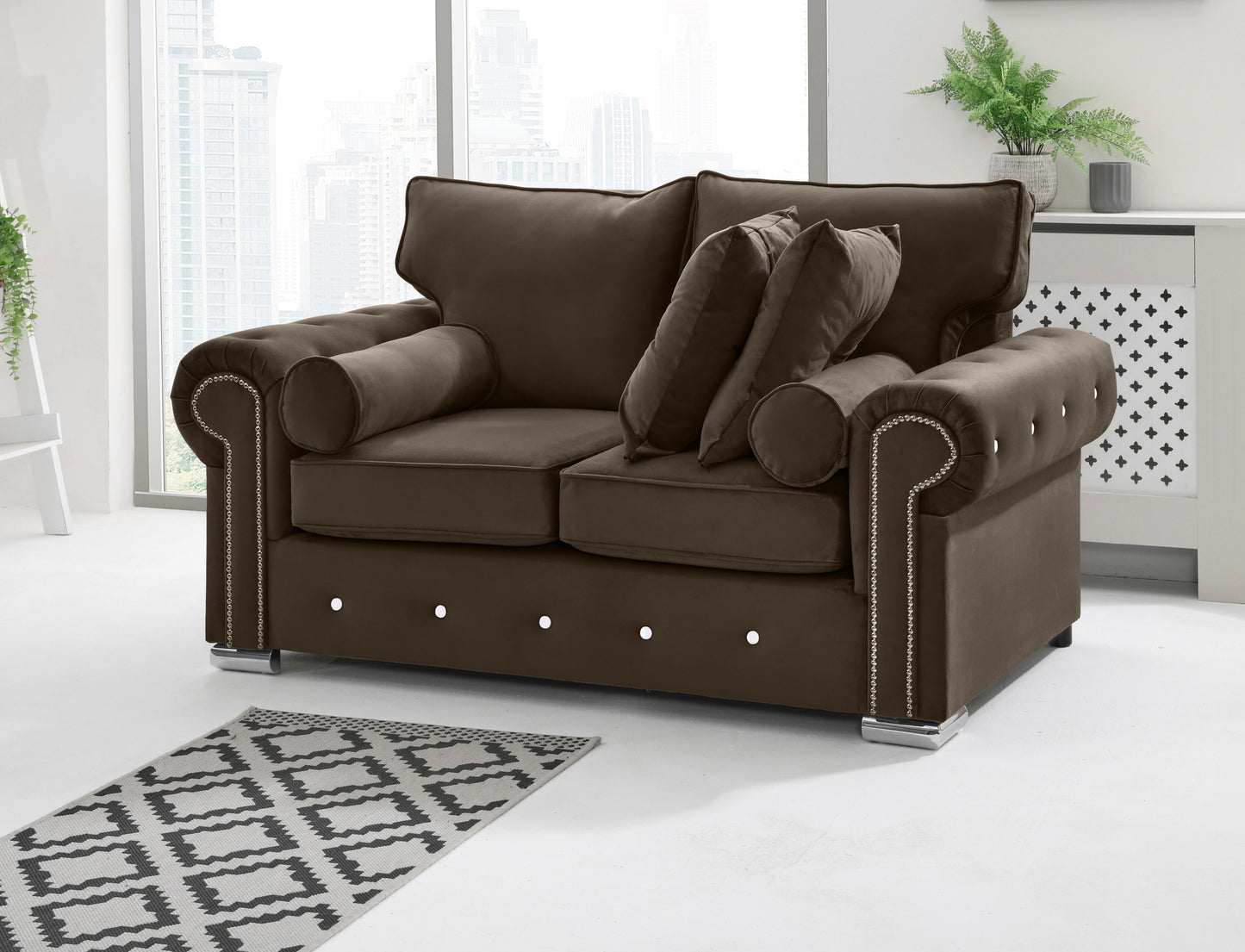 Novara 3+2 Fullback + Extra Cushions + Diamonds