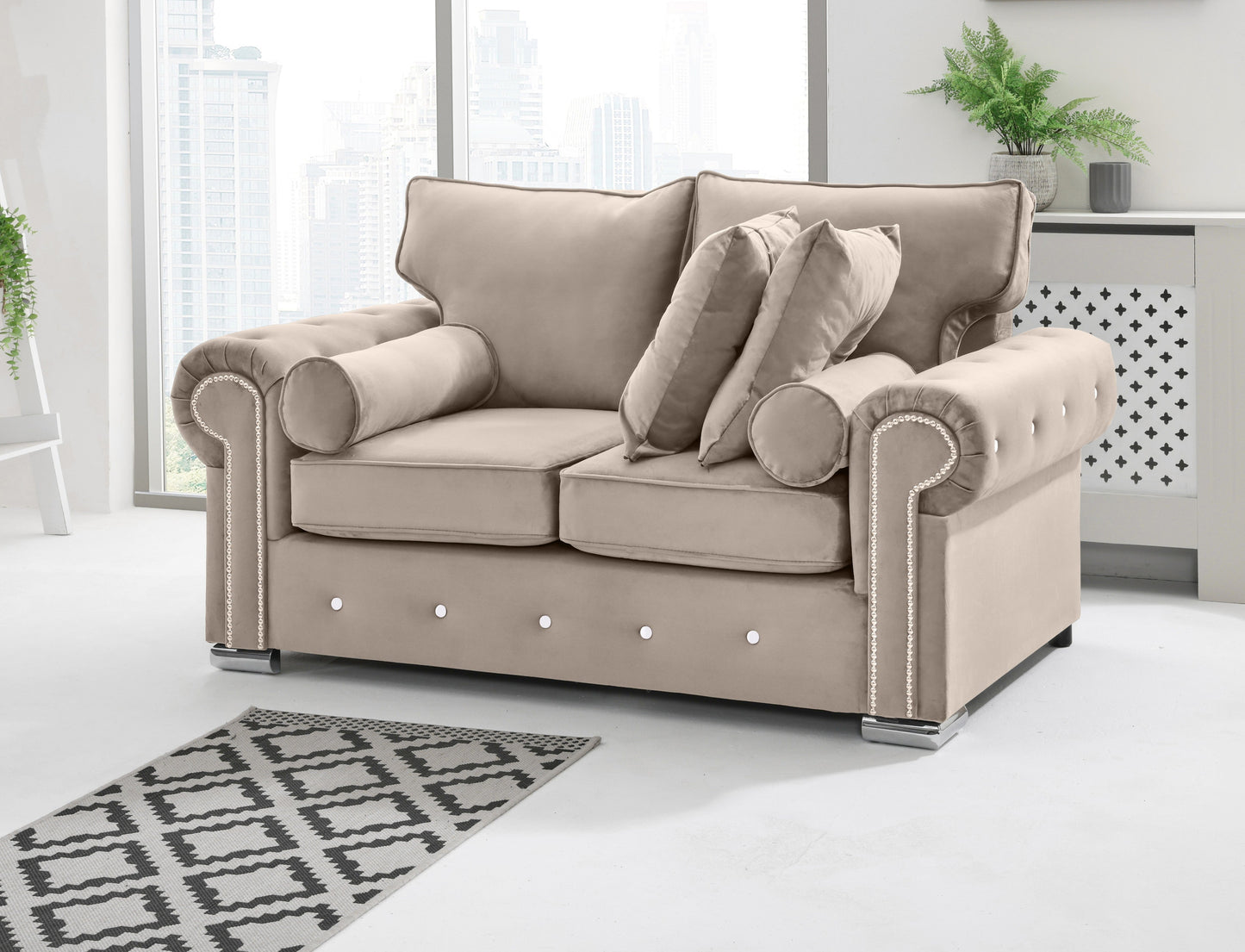 Novara 3+2 Fullback + Extra Cushions + Diamonds
