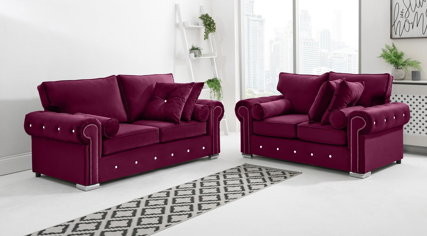 Novara 3+2 Fullback + Extra Cushions + Diamonds