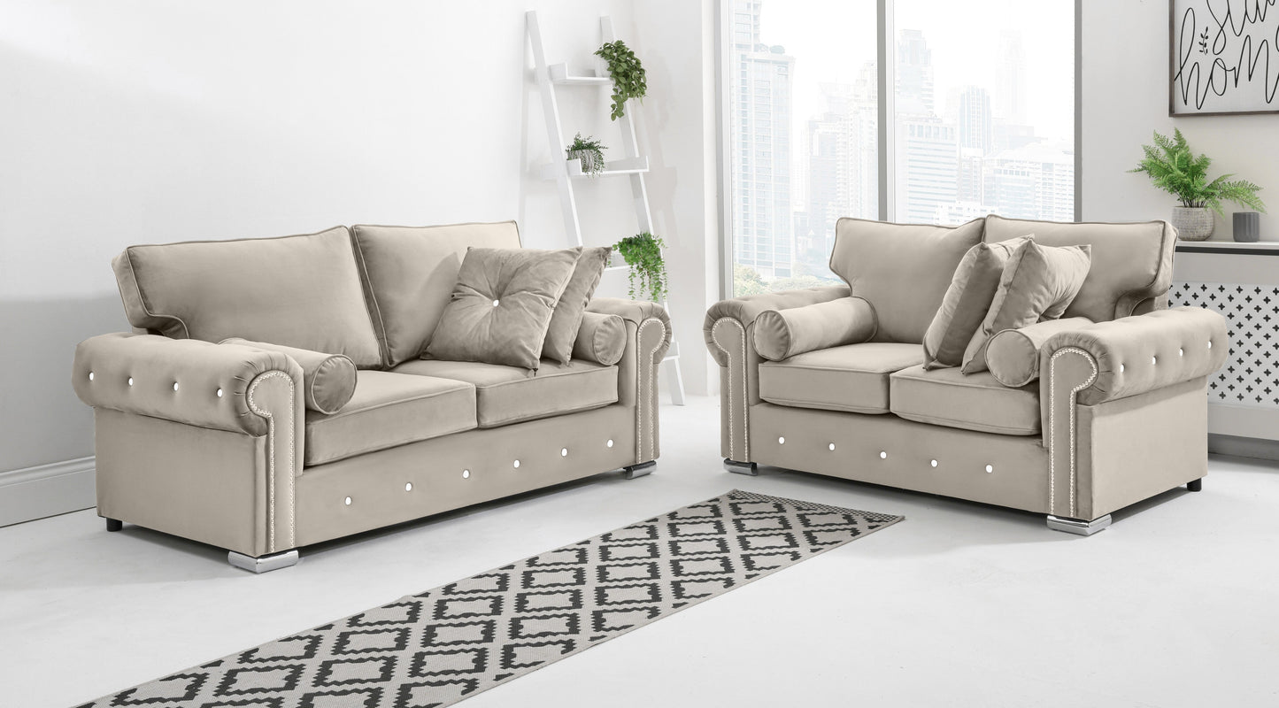 Novara 3+2 Fullback + Extra Cushions + Diamonds